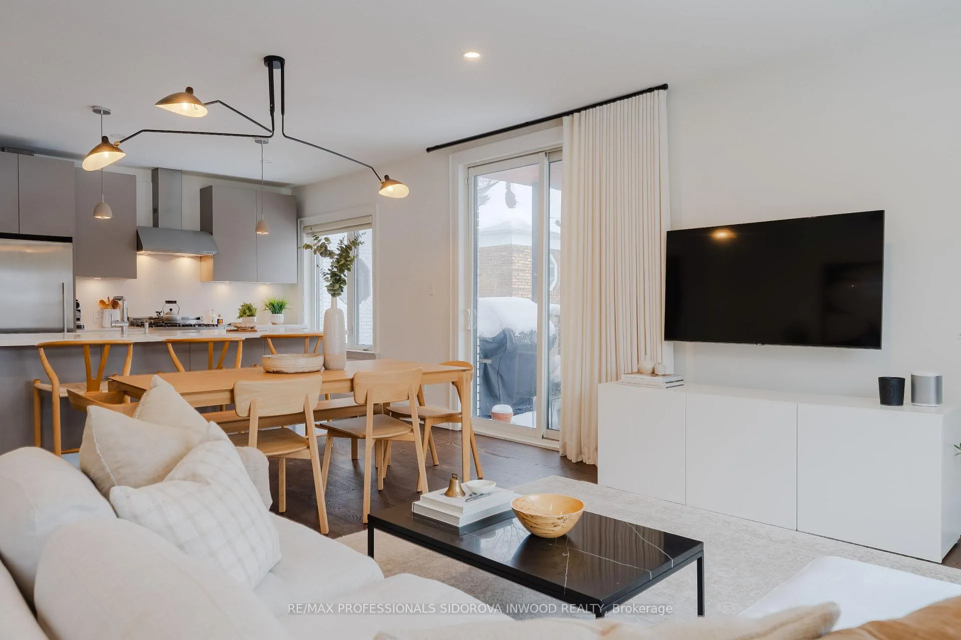 Photo 6 of Unit 3A, 1657 Bathurst Street, Toronto, Forest Hill South — HOMEH