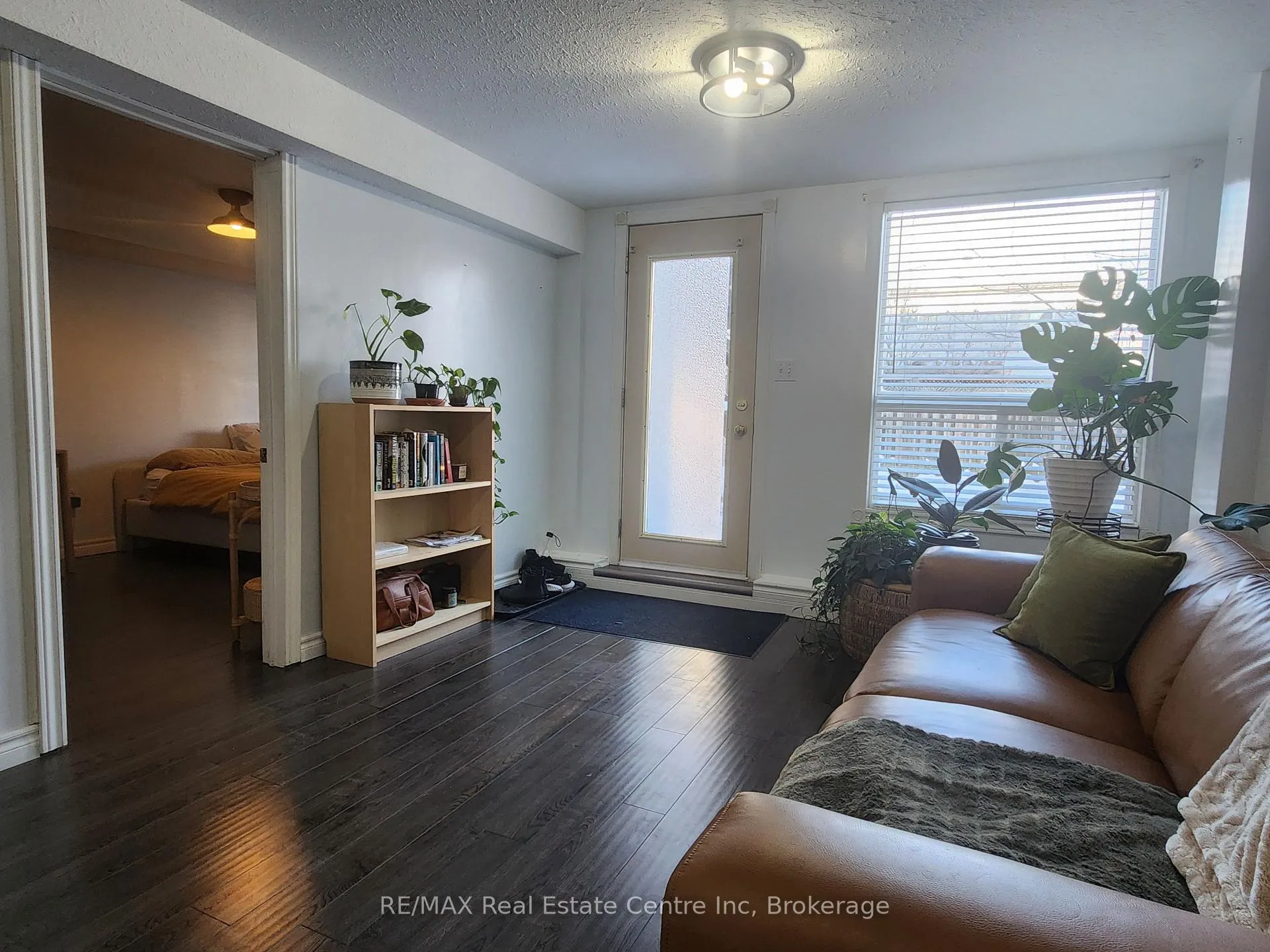 Photo 25 of 17 Boulder Crescent, Guelph, Clairfields/Hanlon Business Park — HOMEH