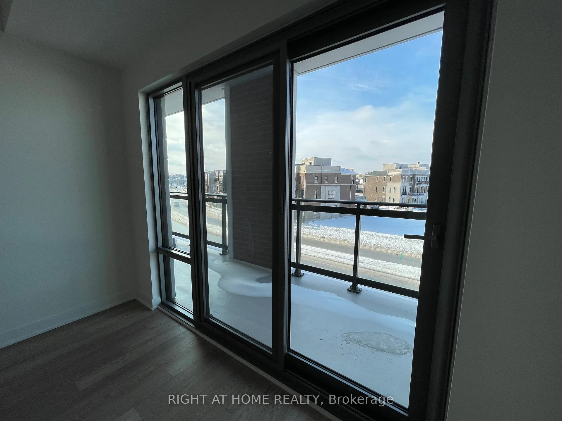 Photo 9 of Unit 309, 51 Clarington Boulevard, Clarington, Bowmanville — HOMEH