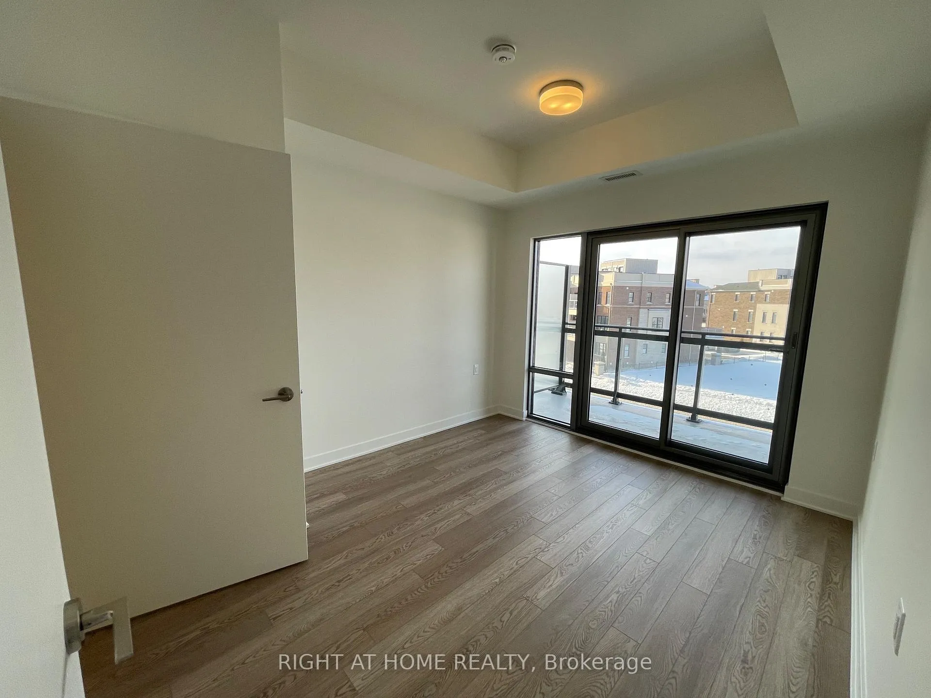 Photo 14 of Unit 309, 51 Clarington Boulevard, Clarington, Bowmanville — HOMEH