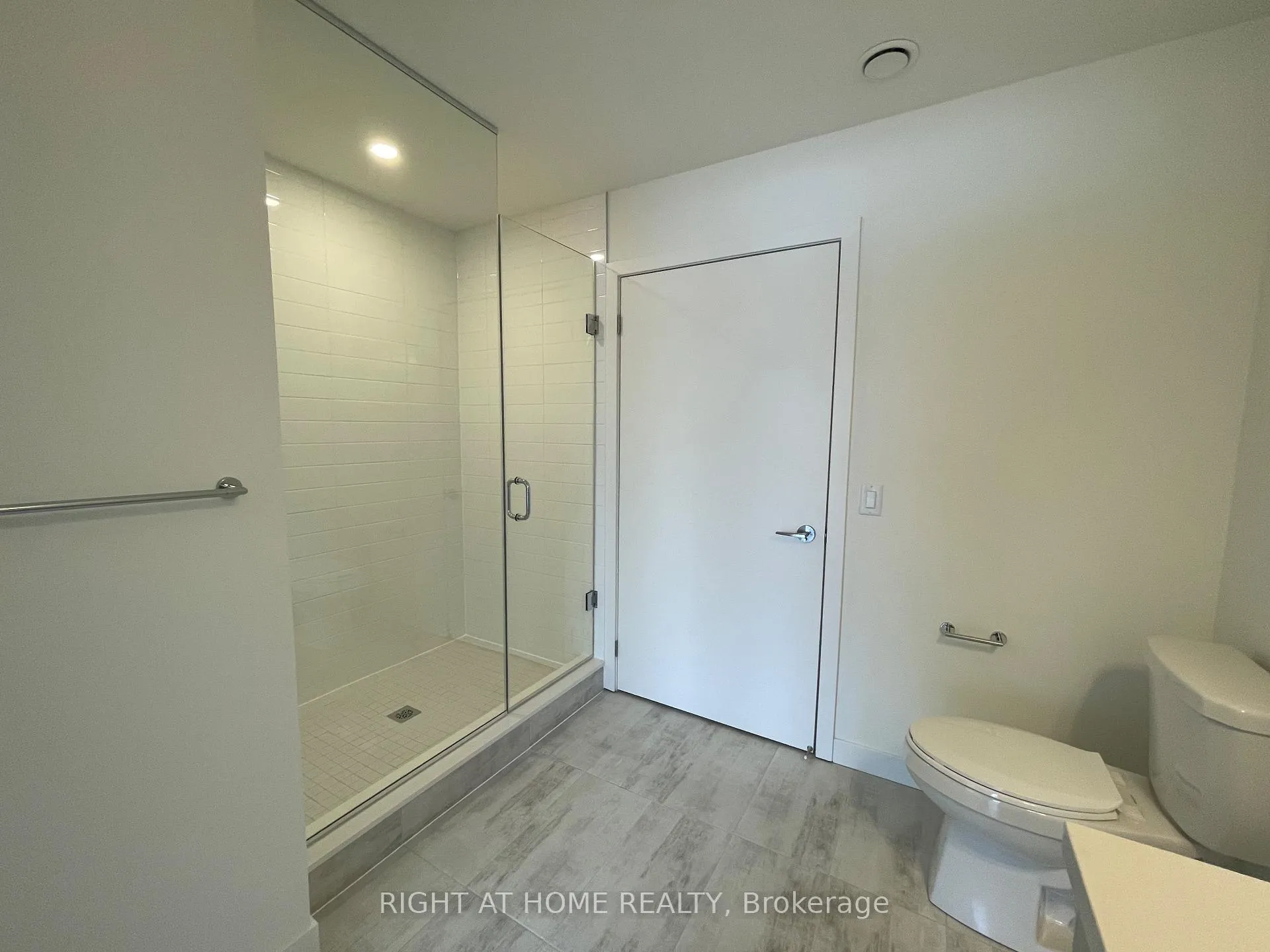Photo 20 of Unit 309, 51 Clarington Boulevard, Clarington, Bowmanville — HOMEH