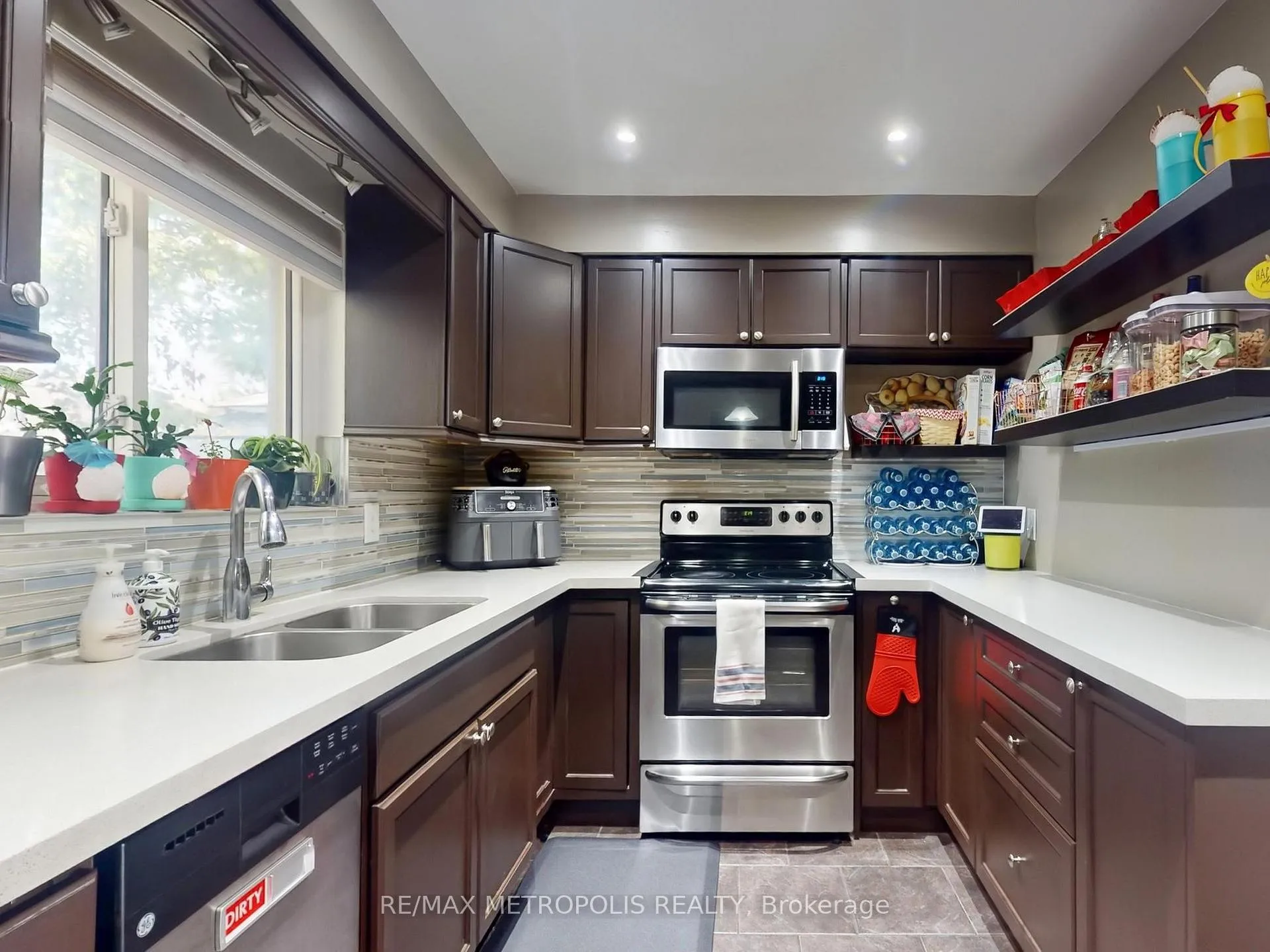 Photo 13 of Unit 4040, 44 Willows Lane, Ajax, Central West — HOMEH