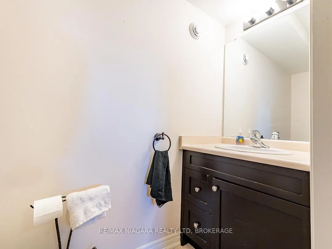 Photo 30 of 63 Falcon Drive, Welland, Coyle Creek — HOMEH