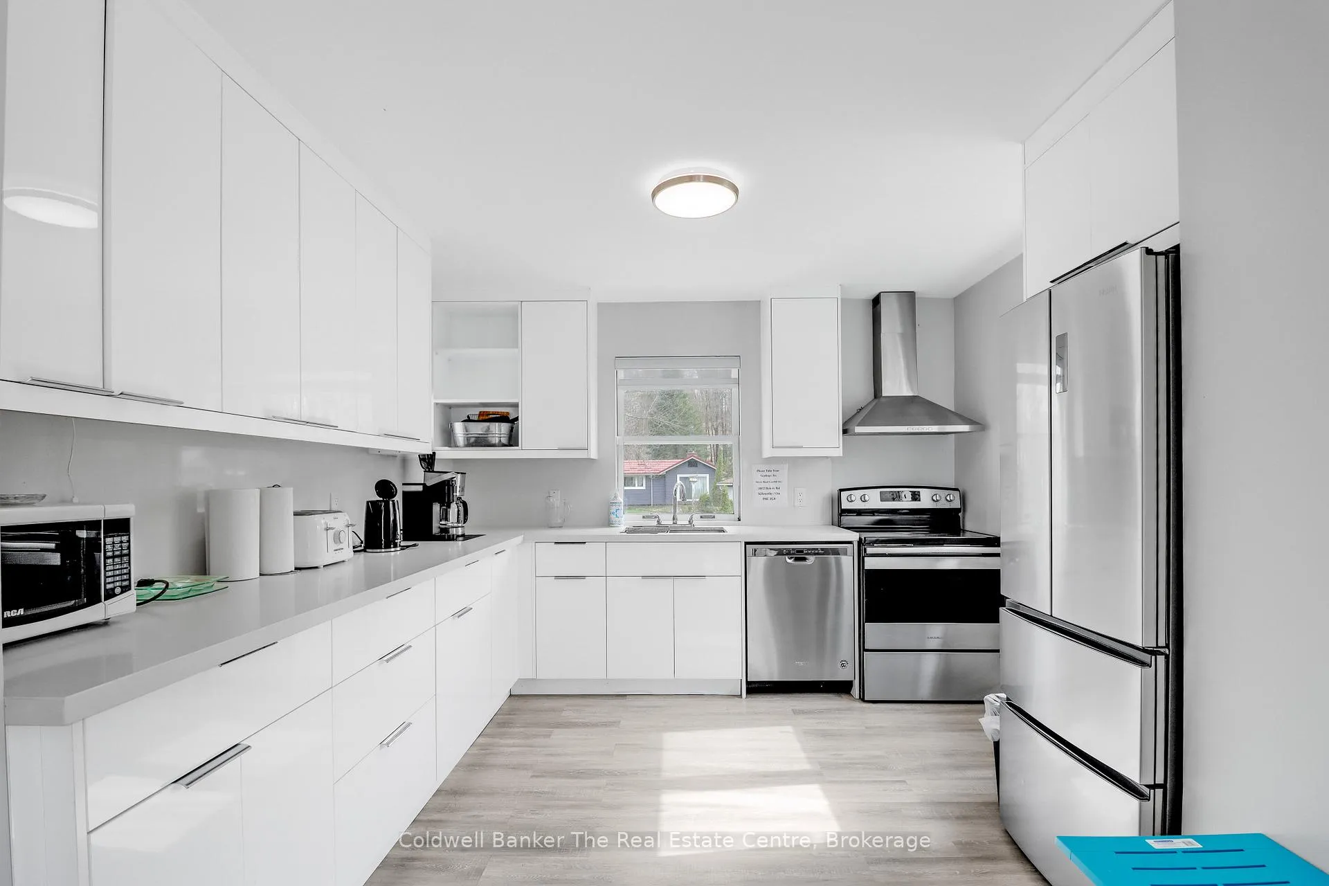 Photo 5 of 100 Readman Street, Gravenhurst, Muskoka (S) — HOMEH