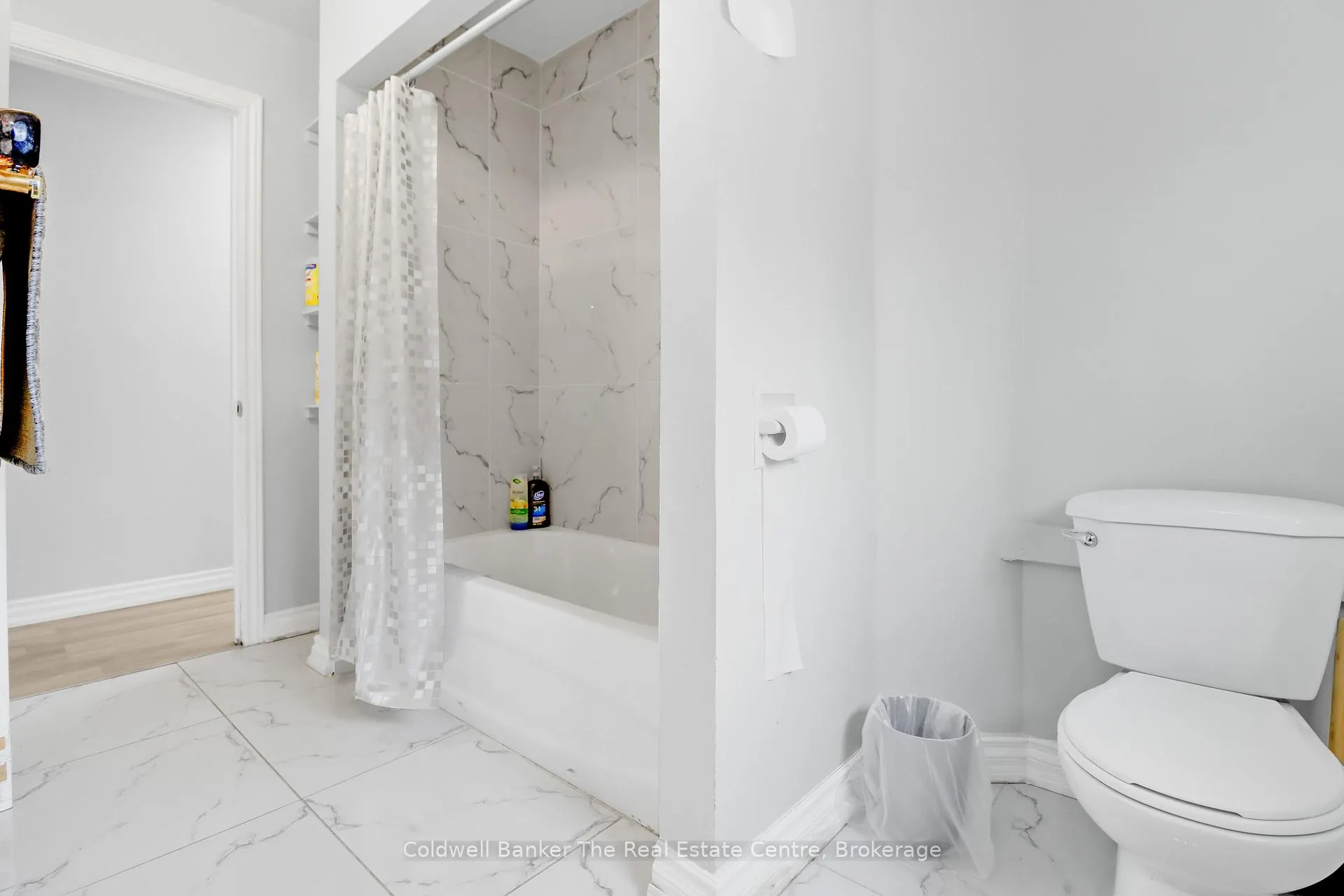 Photo 19 of 100 Readman Street, Gravenhurst, Muskoka (S) — HOMEH
