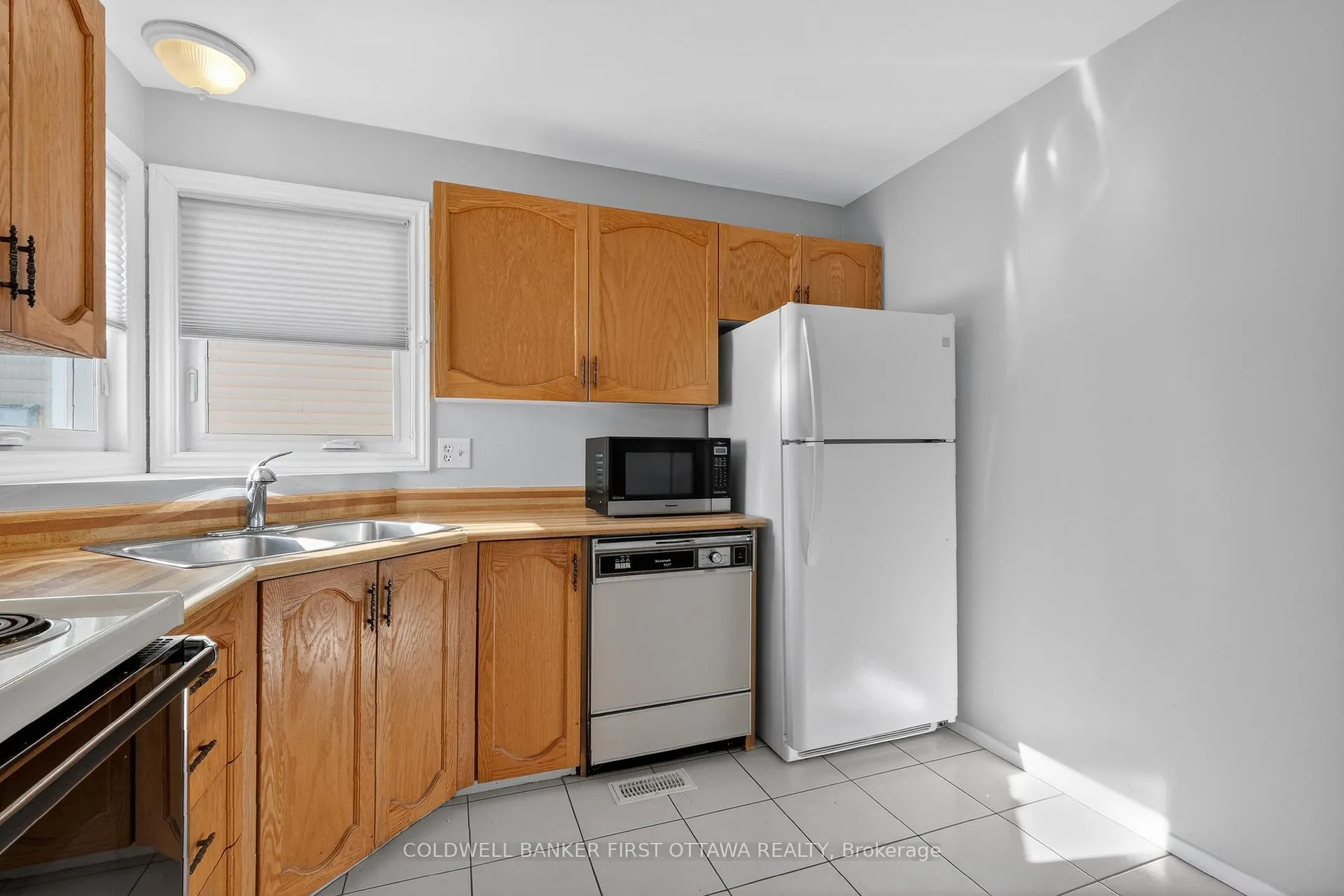 Photo 14 of 273 Kinglet Way, Ottawa, Chatelaine Village — HOMEH
