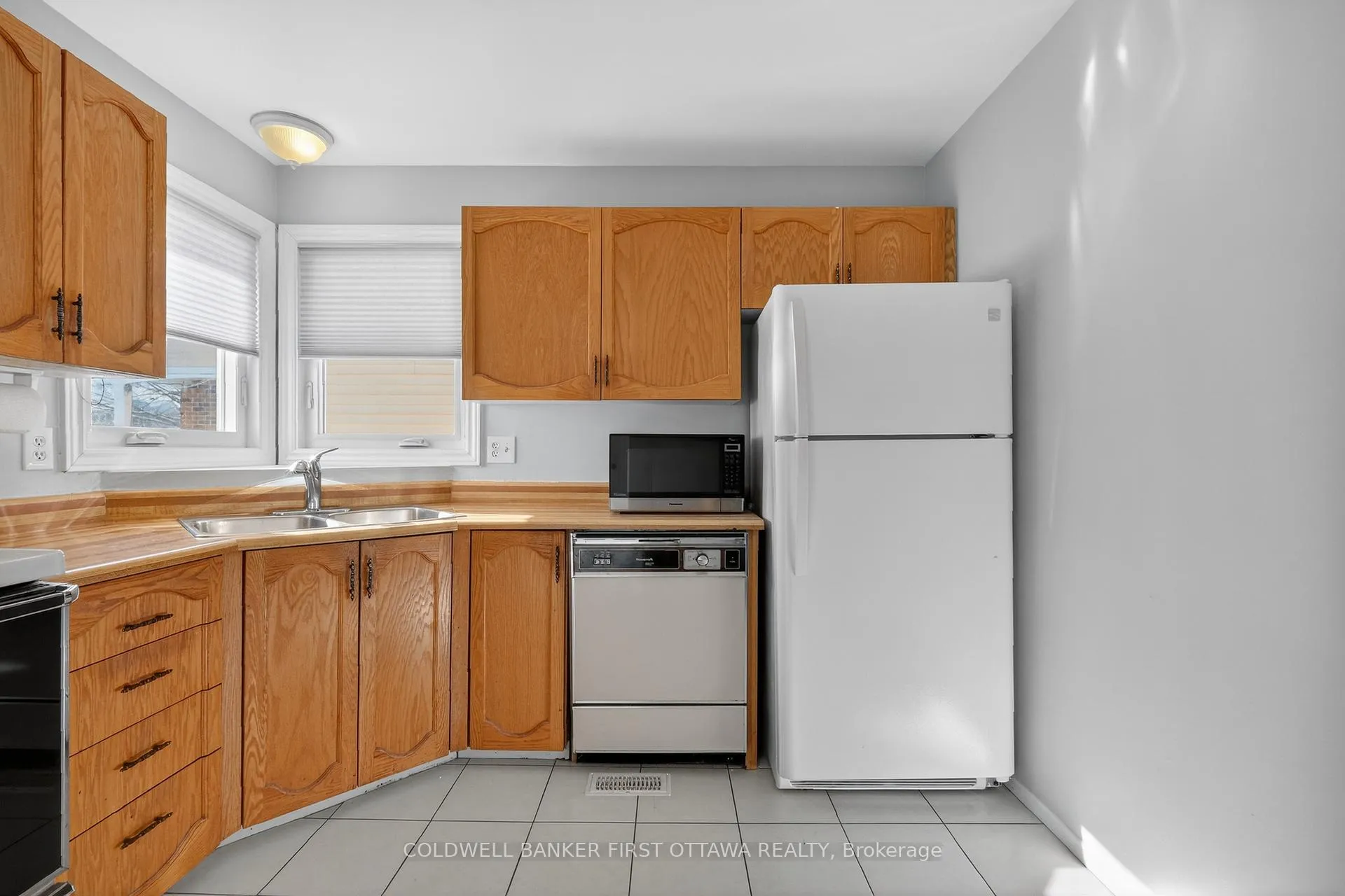 Photo 15 of 273 Kinglet Way, Ottawa, Chatelaine Village — HOMEH