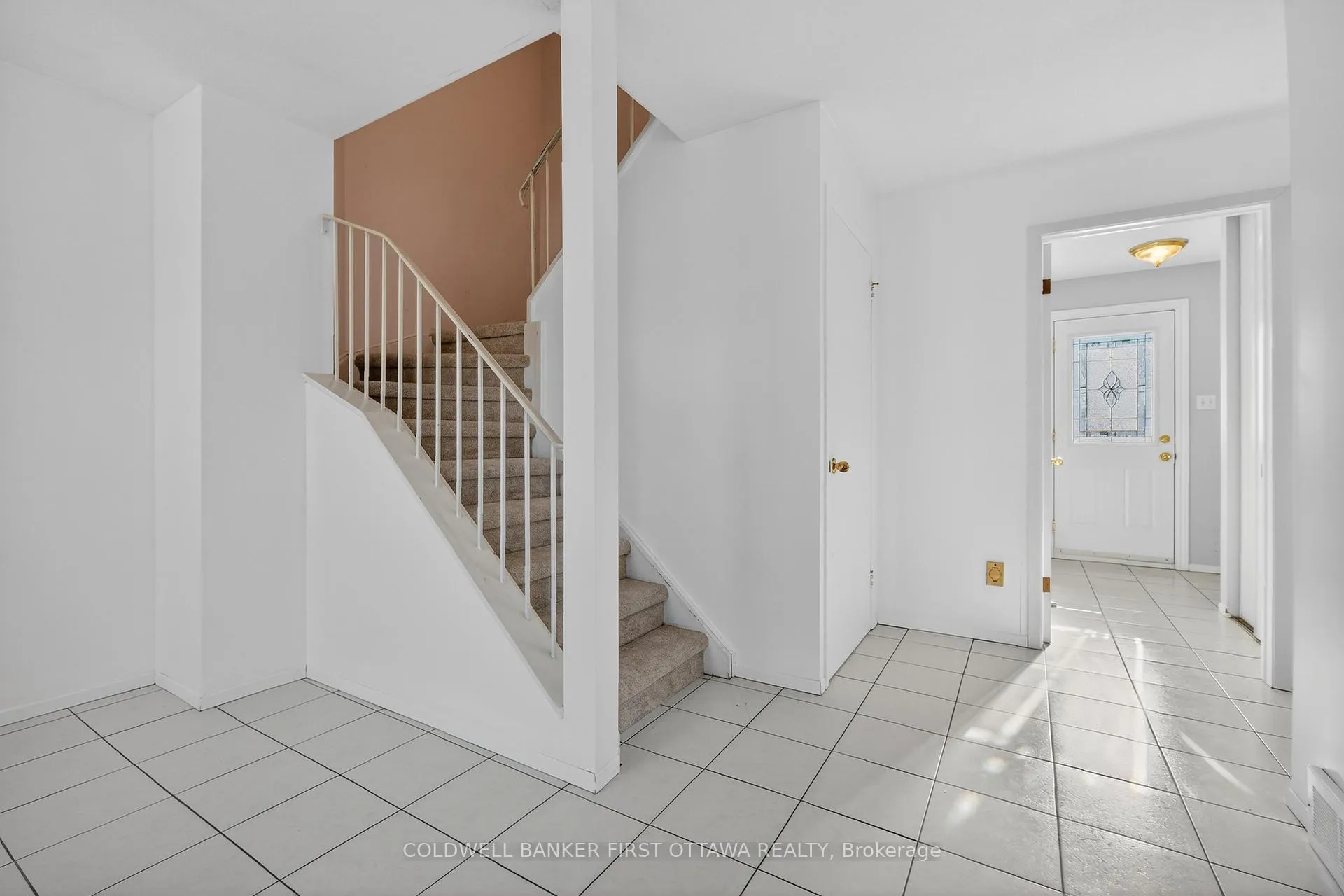 Photo 17 of 273 Kinglet Way, Ottawa, Chatelaine Village — HOMEH