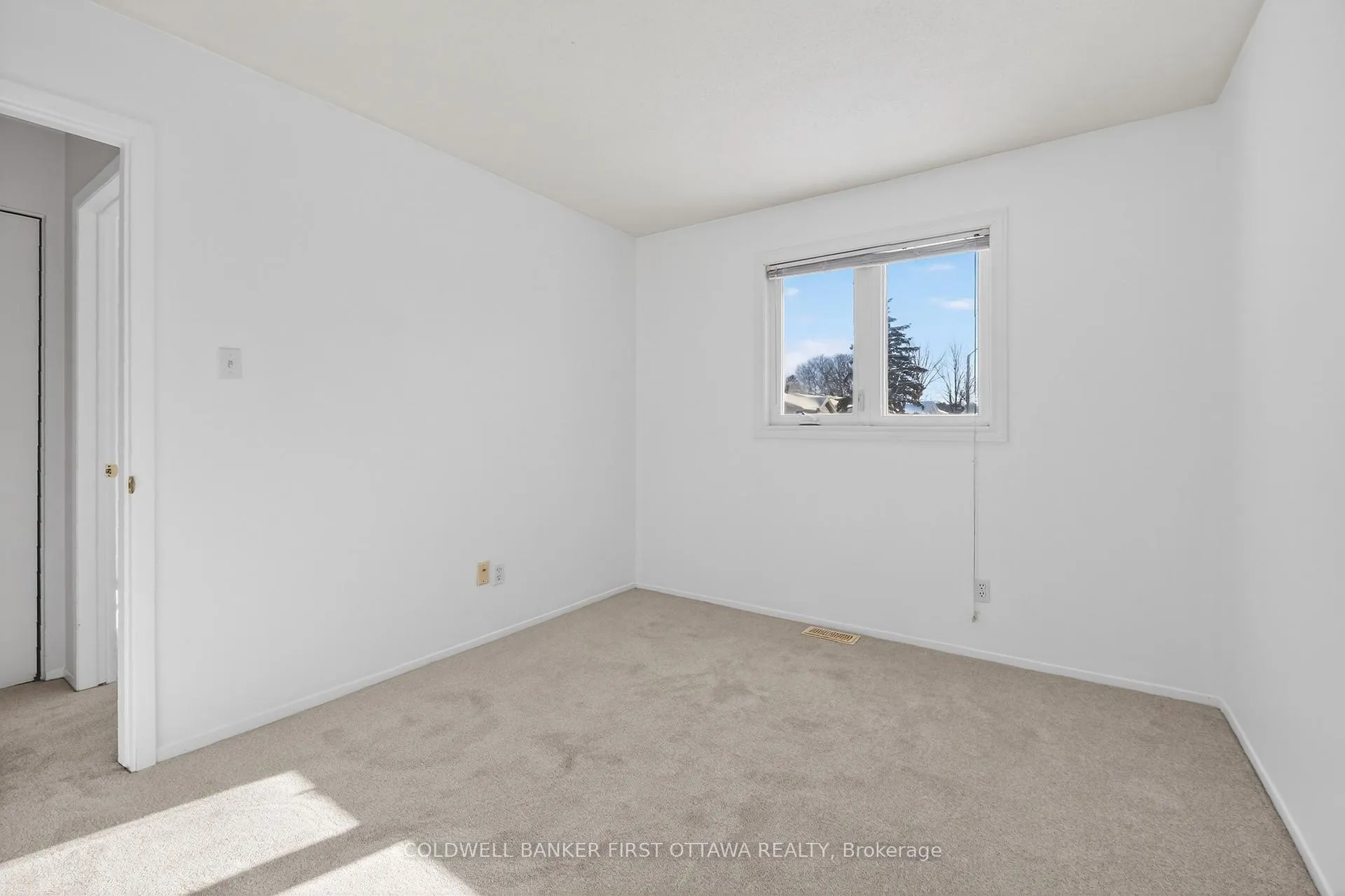 Photo 22 of 273 Kinglet Way, Ottawa, Chatelaine Village — HOMEH