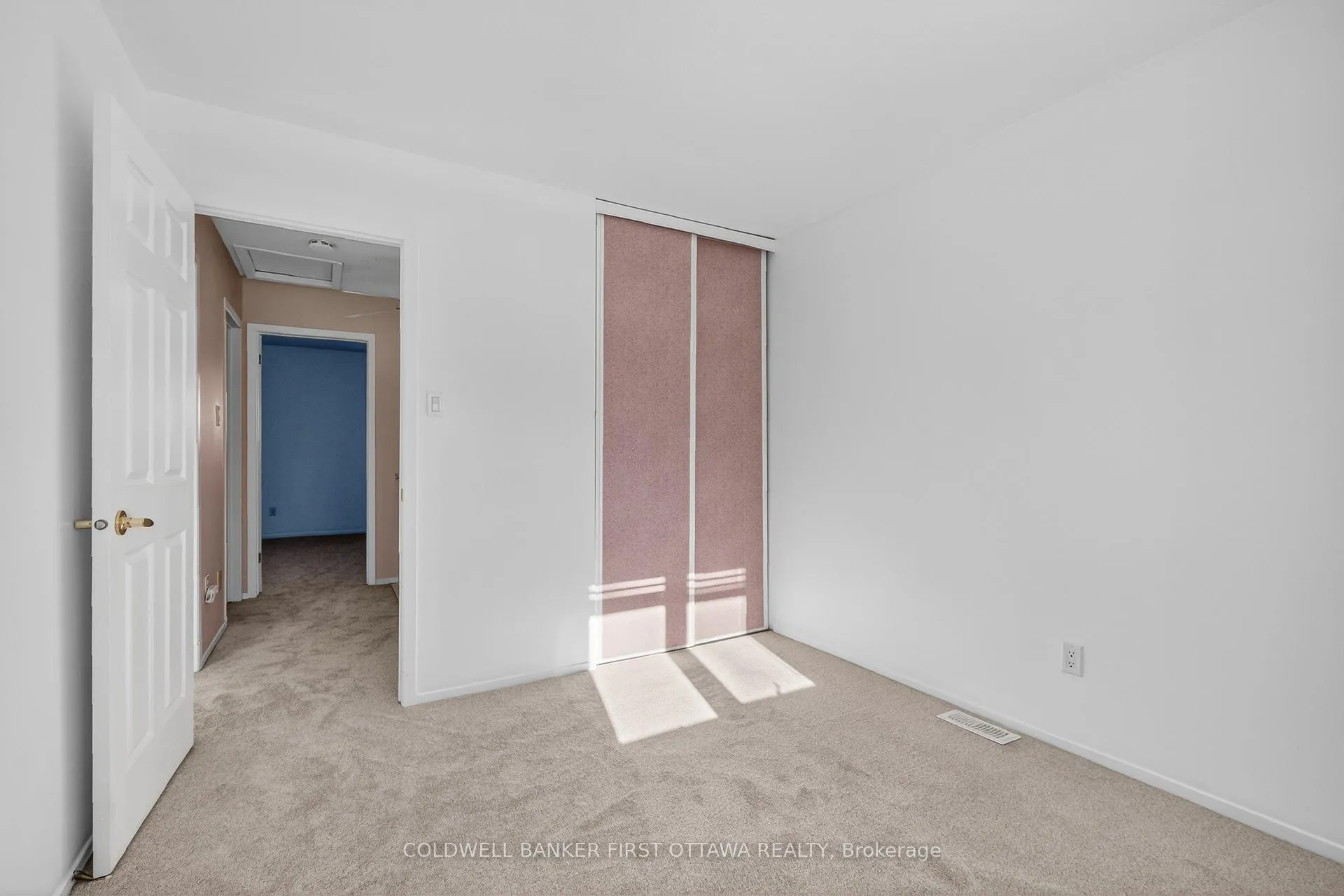 Photo 24 of 273 Kinglet Way, Ottawa, Chatelaine Village — HOMEH