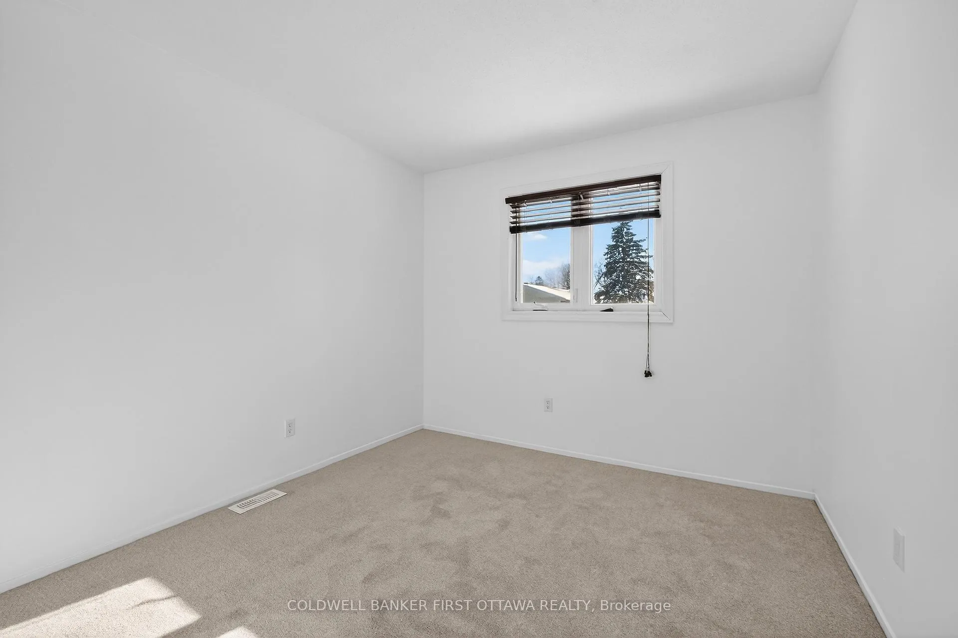 Photo 25 of 273 Kinglet Way, Ottawa, Chatelaine Village — HOMEH