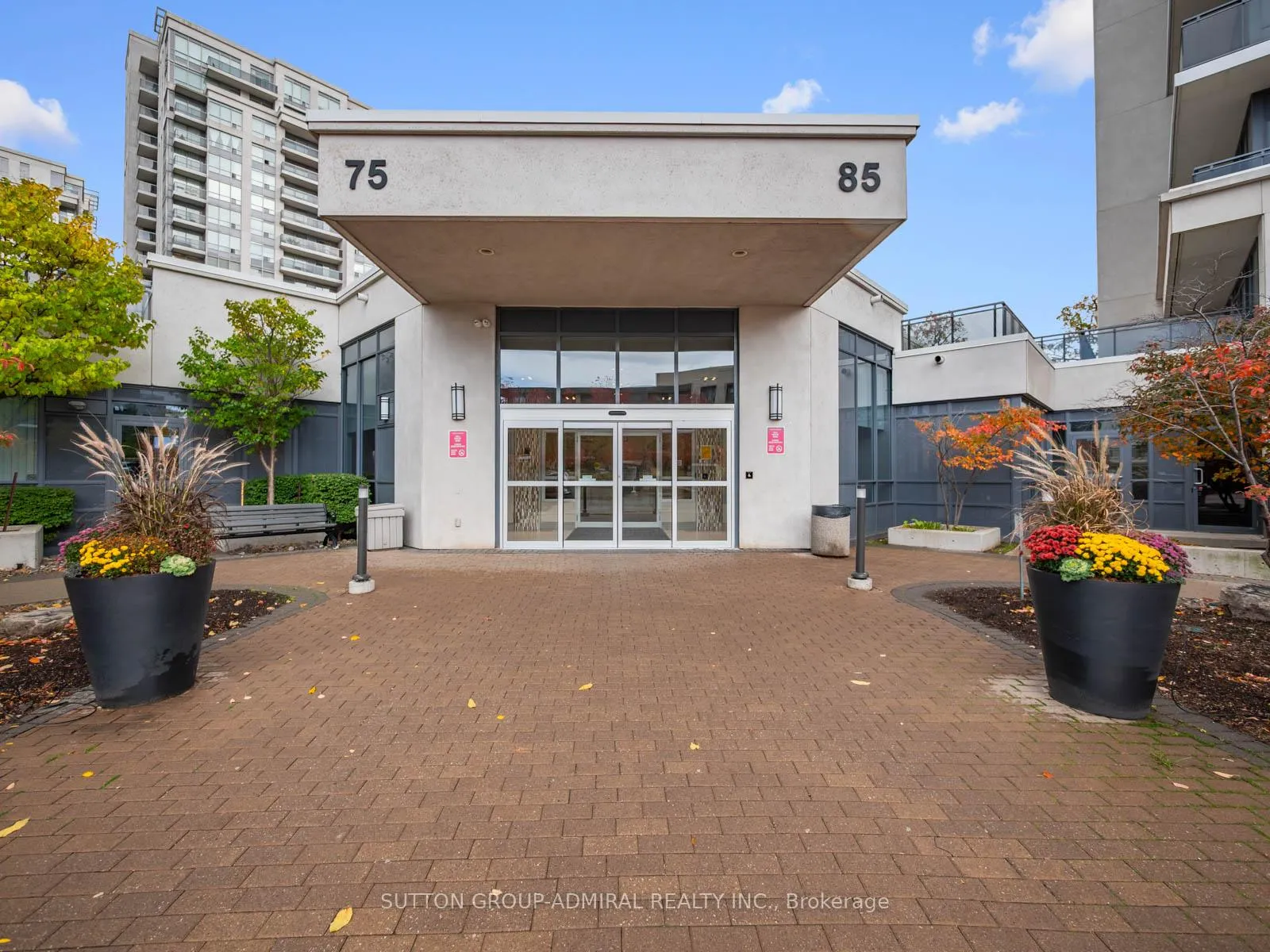 Photo 3 of Unit 1515, 85 North Park Road, Vaughan, Beverley Glen — HOMEH