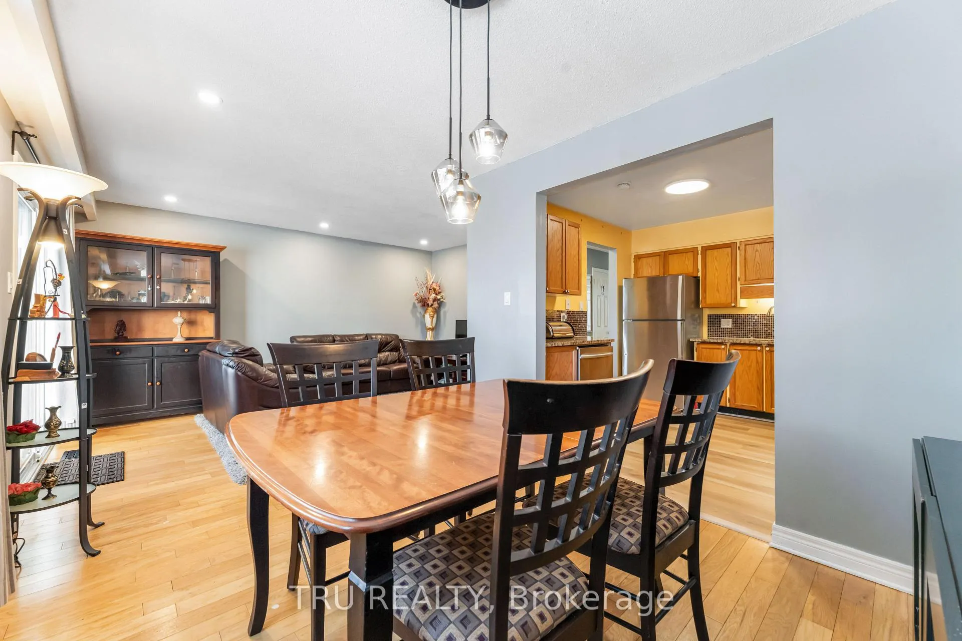 Photo 13 of Unit 2, 2960 Penny Drive, Ottawa, Britannia Heights — HOMEH