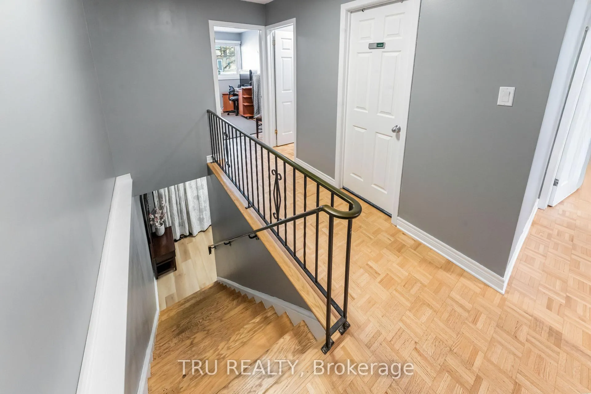 Photo 23 of Unit 2, 2960 Penny Drive, Ottawa, Britannia Heights — HOMEH