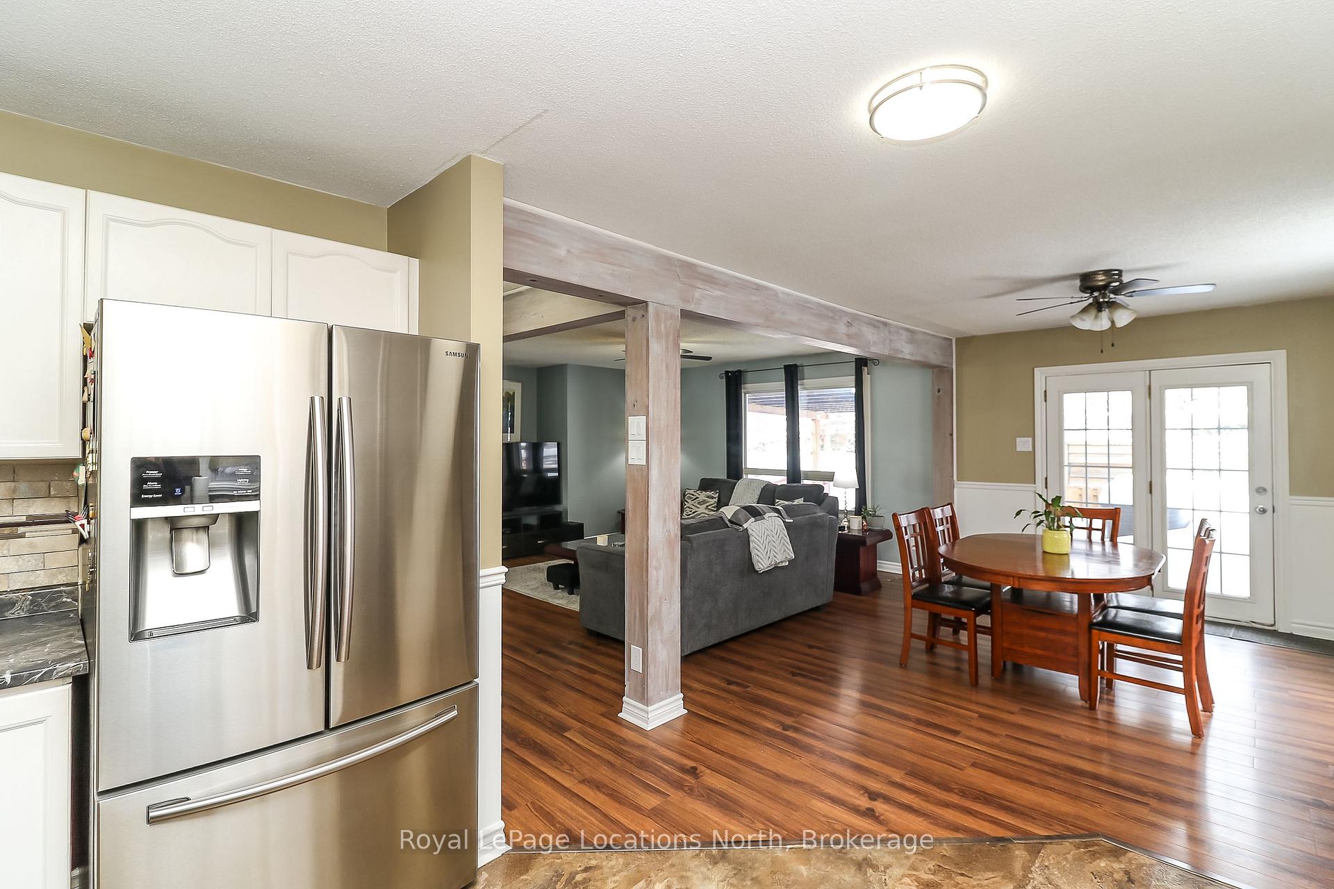Photo 10 of 7498 County Rd 9, Clearview, Creemore — HOMEH