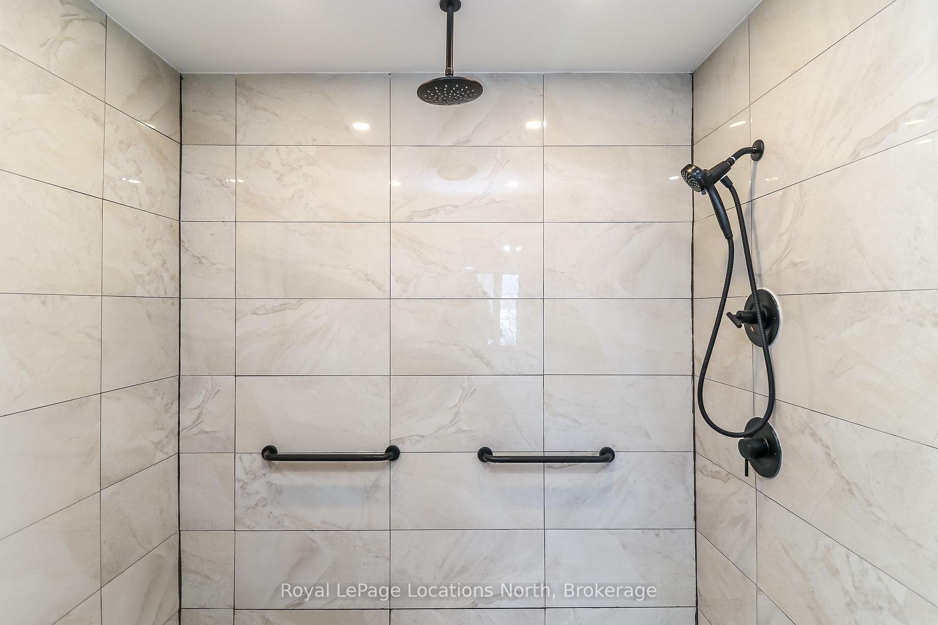 Photo 21 of 7498 County Rd 9, Clearview, Creemore — HOMEH