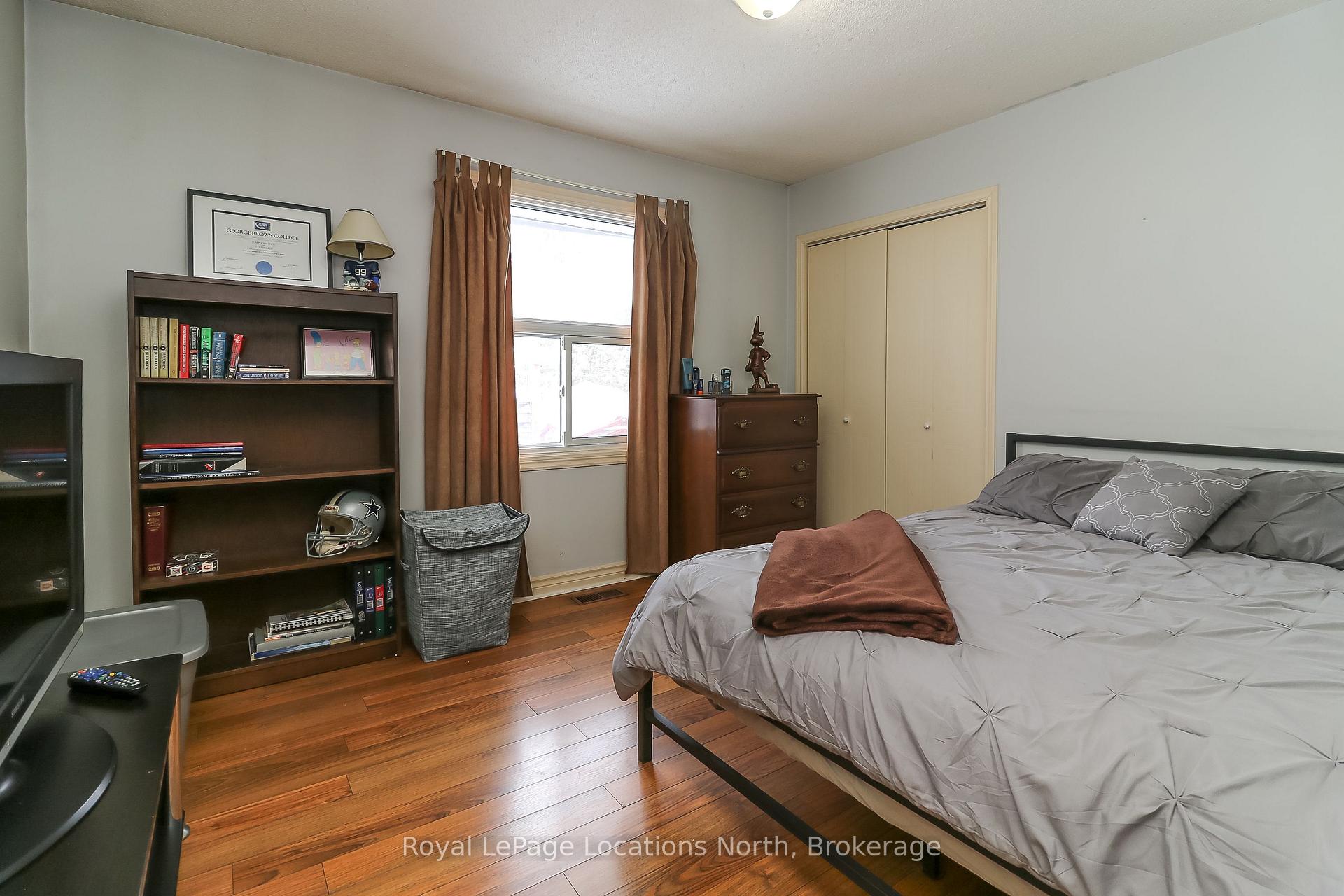Photo 24 of 7498 County Rd 9, Clearview, Creemore — HOMEH