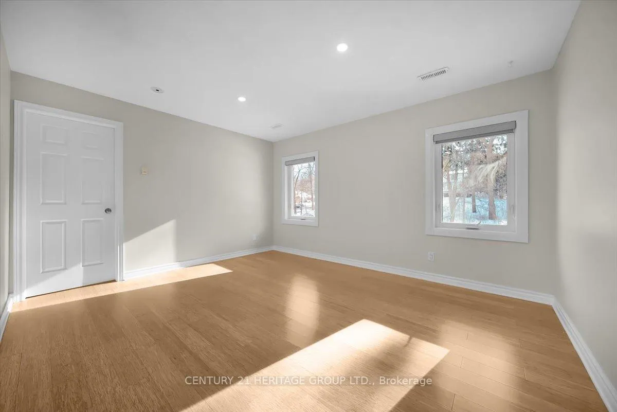 Photo 10 of Unit 202, 469 Wilson Street E, Hamilton, Ancaster — HOMEH