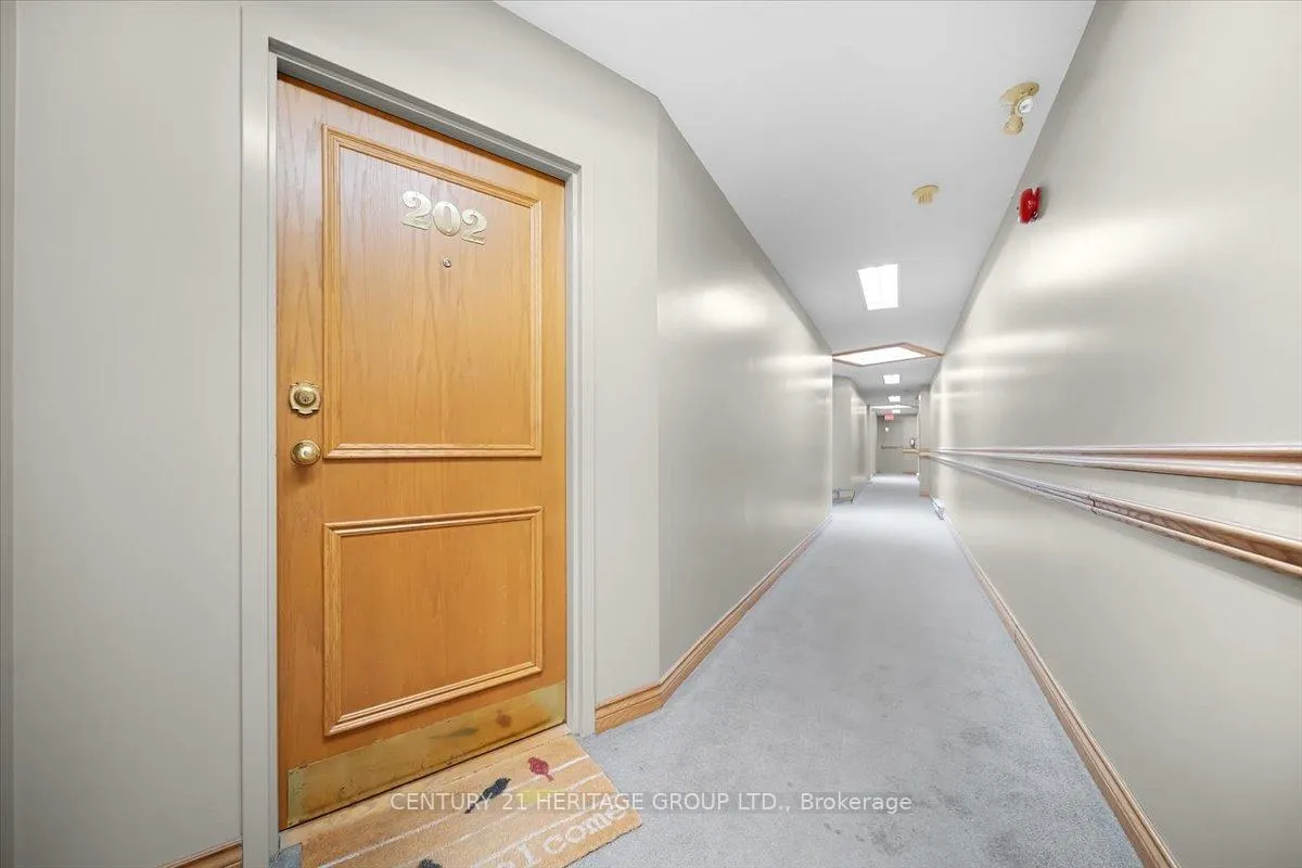 Photo 34 of Unit 202, 469 Wilson Street E, Hamilton, Ancaster — HOMEH