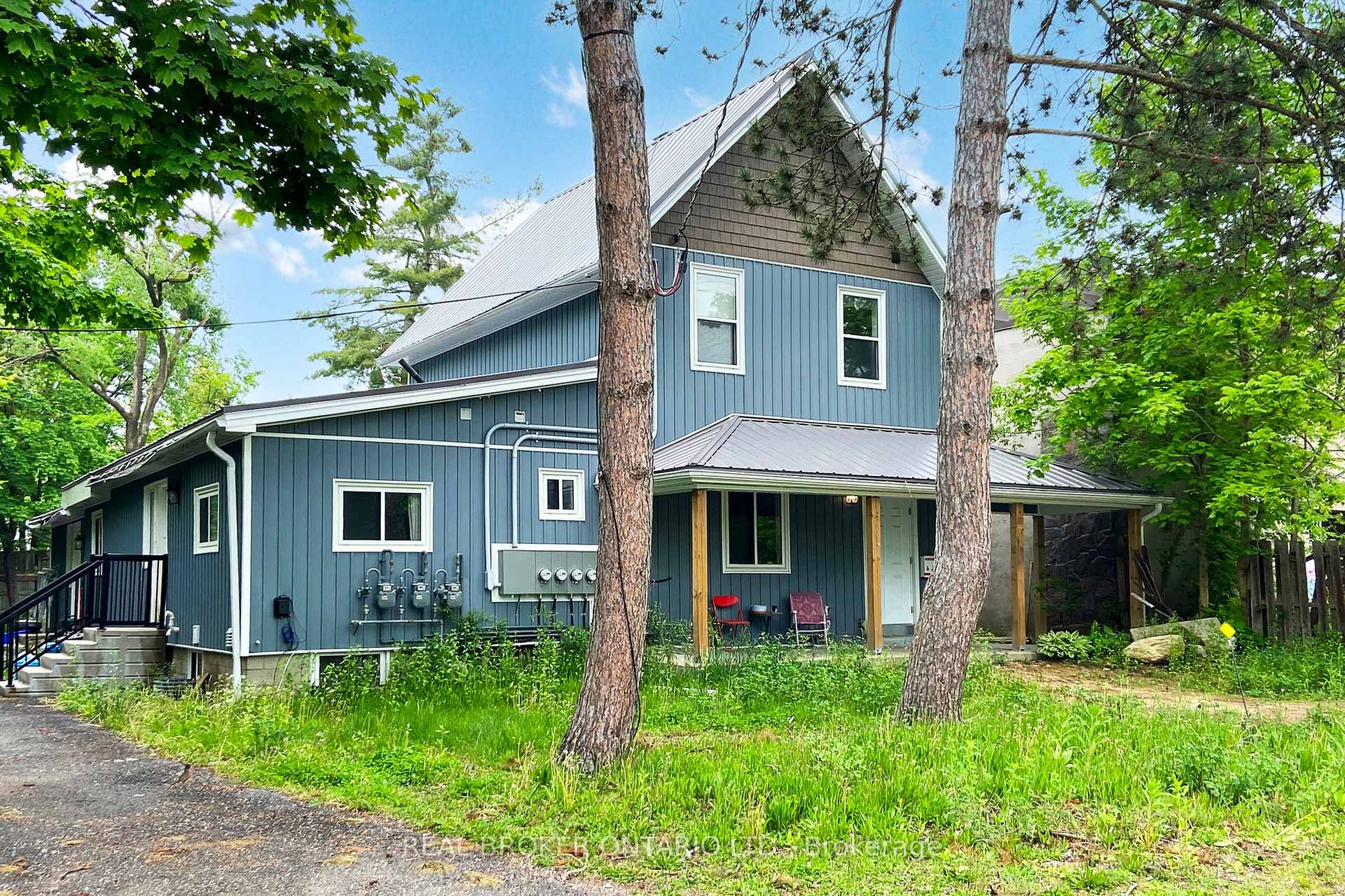 Photo 3 of 280 Bishop Street, Gravenhurst, Muskoka (S) — HOMEH