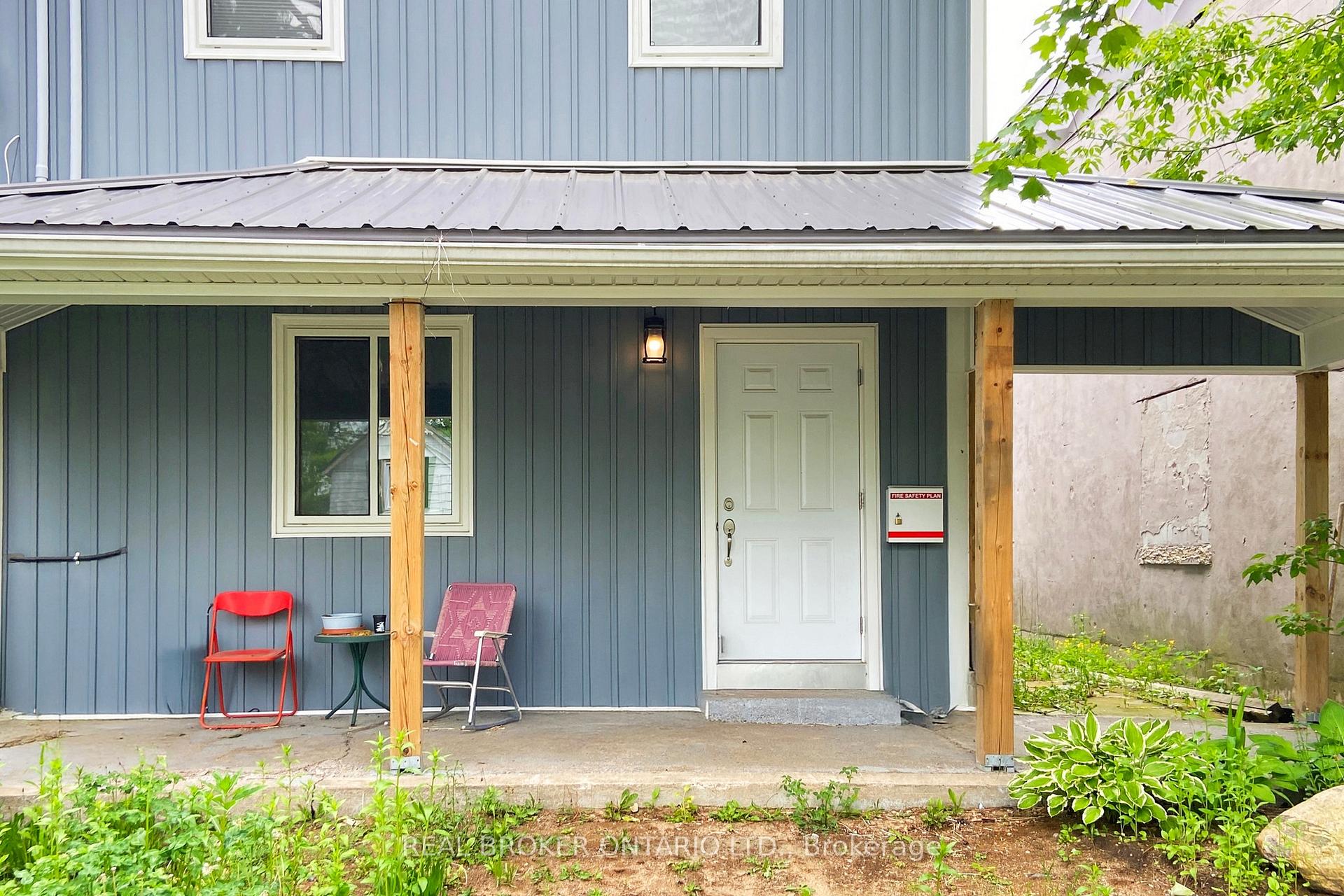 Photo 4 of 280 Bishop Street, Gravenhurst, Muskoka (S) — HOMEH