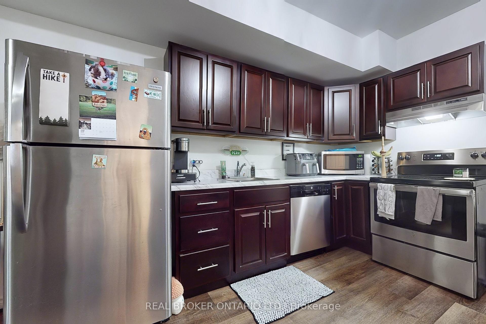 Photo 12 of 280 Bishop Street, Gravenhurst, Muskoka (S) — HOMEH