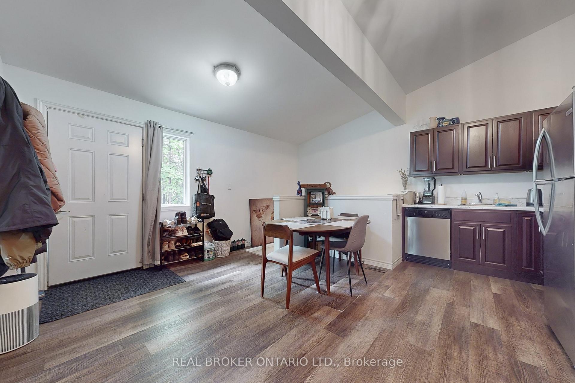 Photo 21 of 280 Bishop Street, Gravenhurst, Muskoka (S) — HOMEH