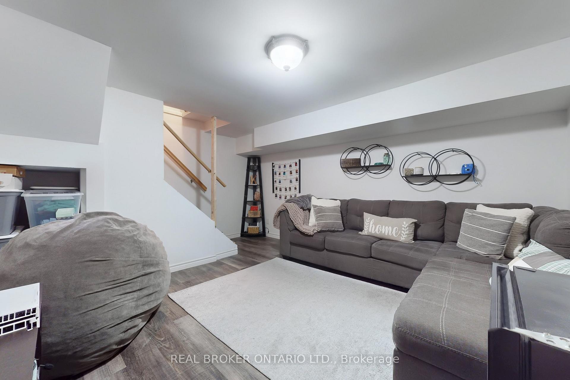 Photo 28 of 280 Bishop Street, Gravenhurst, Muskoka (S) — HOMEH