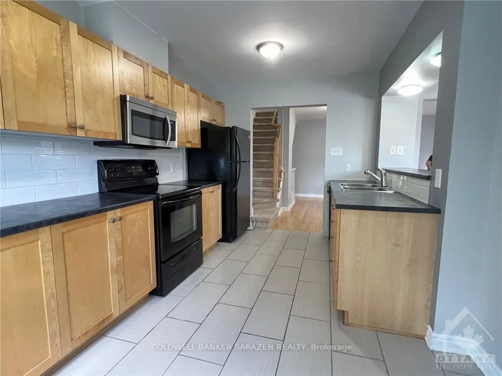 Photo 15 of 1610 Haydon Circle, Ottawa, Barrhaven - Heritage Park — HOMEH