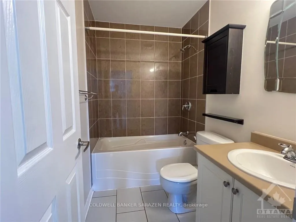 Photo 17 of 1610 Haydon Circle, Ottawa, Barrhaven - Heritage Park — HOMEH