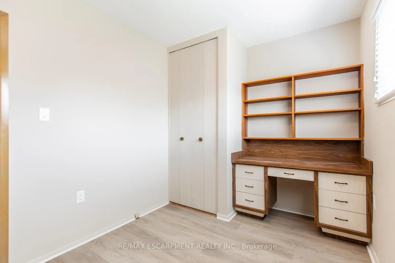 Photo 25 of Unit 1, 249 West 33rd Street, Hamilton, Westcliffe — HOMEH