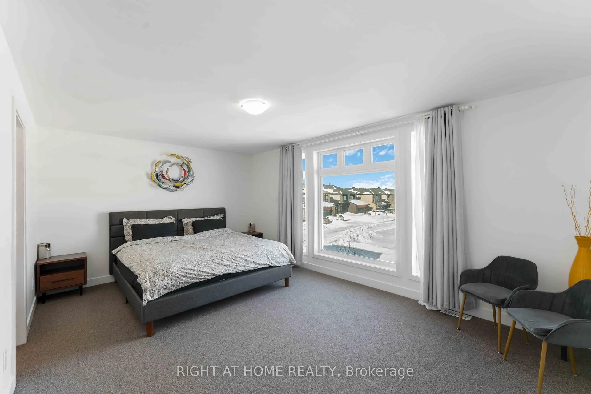 Photo 17 of 339 Shuttleworth Drive, Ottawa, Leitrim — HOMEH
