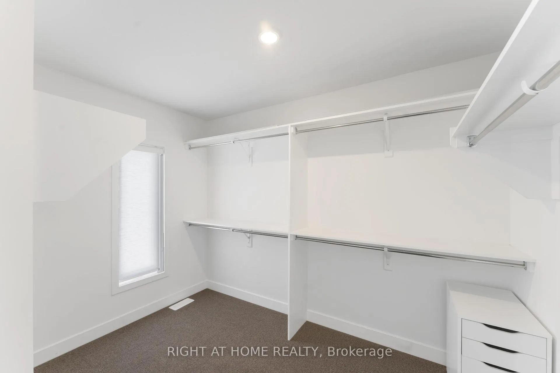 Photo 18 of 339 Shuttleworth Drive, Ottawa, Leitrim — HOMEH