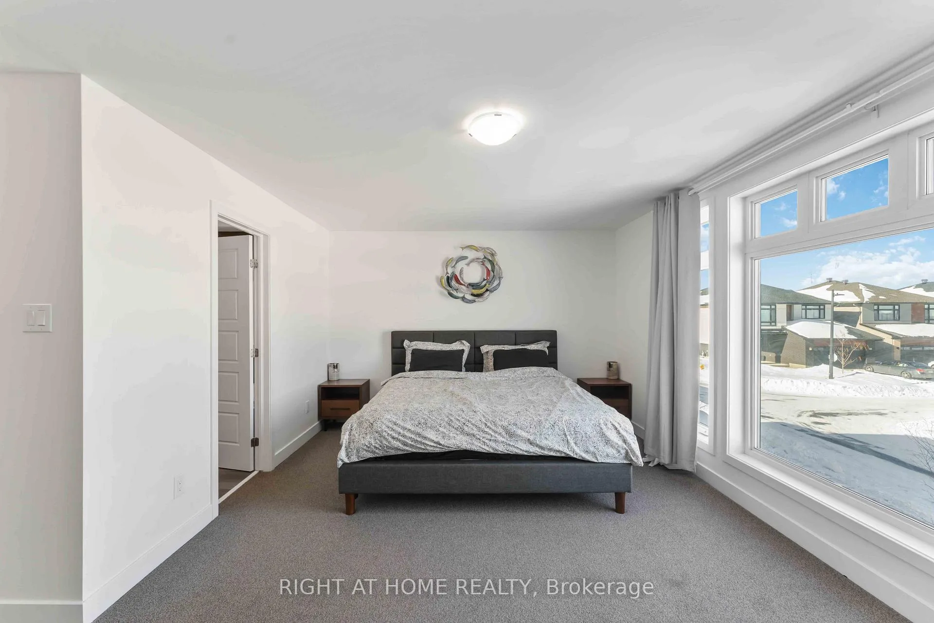 Photo 19 of 339 Shuttleworth Drive, Ottawa, Leitrim — HOMEH