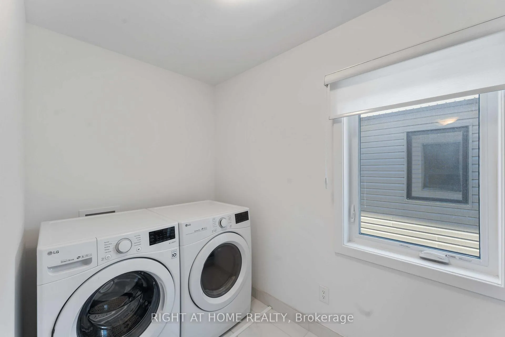Photo 26 of 339 Shuttleworth Drive, Ottawa, Leitrim — HOMEH