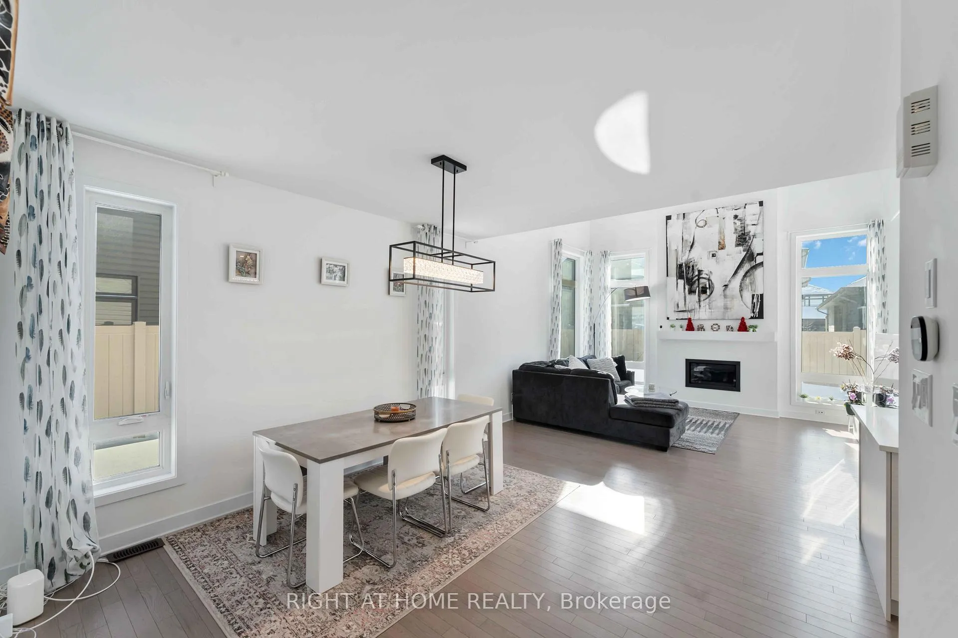 Photo 45 of 339 Shuttleworth Drive, Ottawa, Leitrim — HOMEH