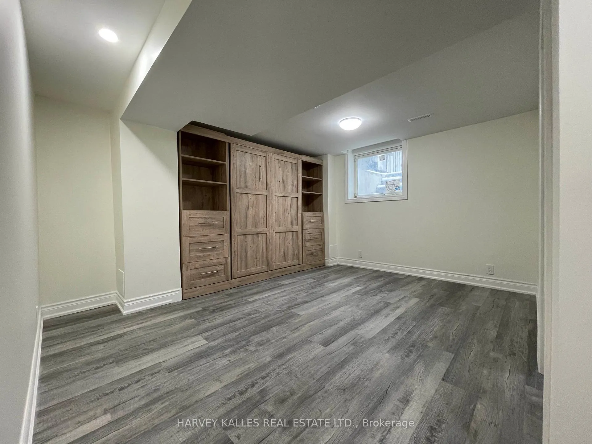 Photo 3 of Unit Basement, 14 Stable Gate, Brampton, Northwest Sandalwood Parkway — HOMEH