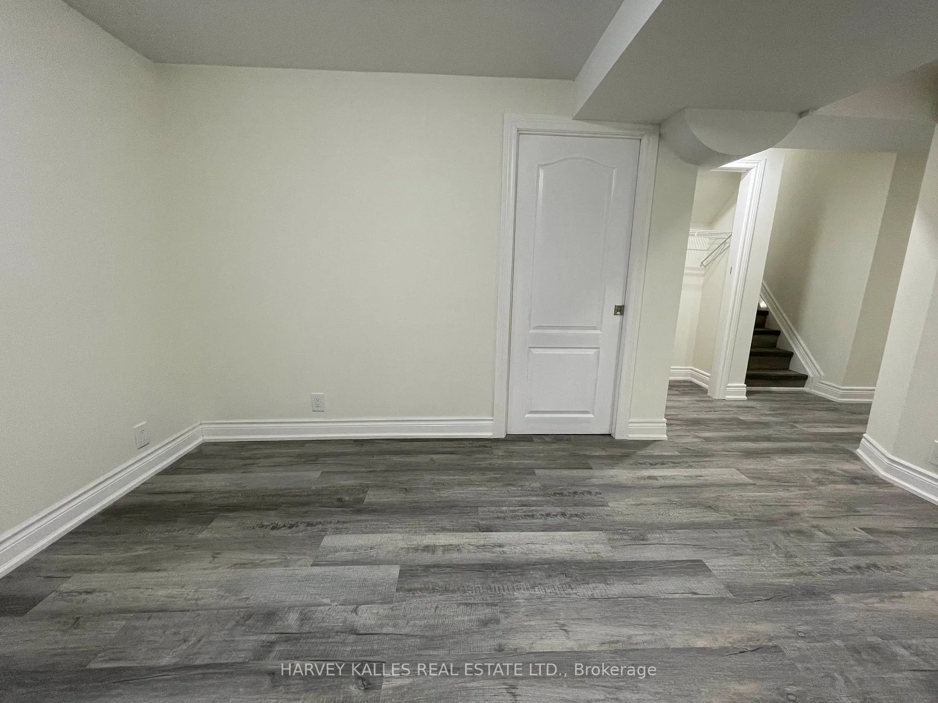 Photo 10 of Unit Basement, 14 Stable Gate, Brampton, Northwest Sandalwood Parkway — HOMEH