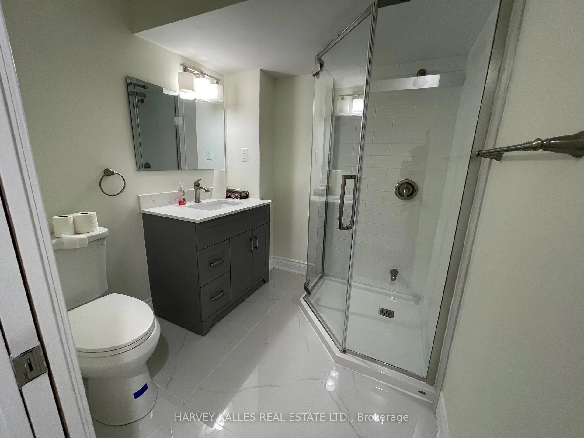 Photo 14 of Unit Basement, 14 Stable Gate, Brampton, Northwest Sandalwood Parkway — HOMEH