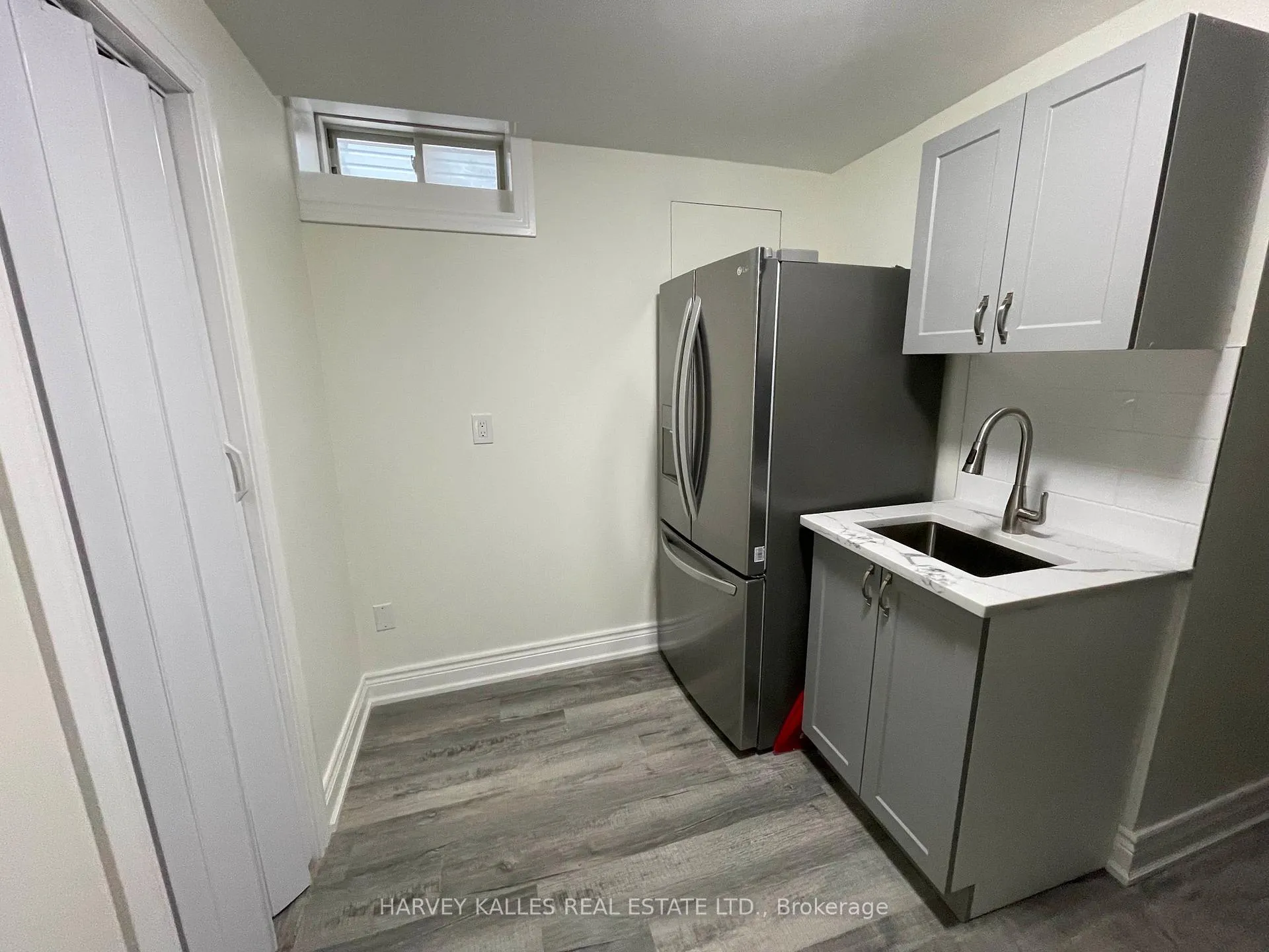 Photo 16 of Unit Basement, 14 Stable Gate, Brampton, Northwest Sandalwood Parkway — HOMEH