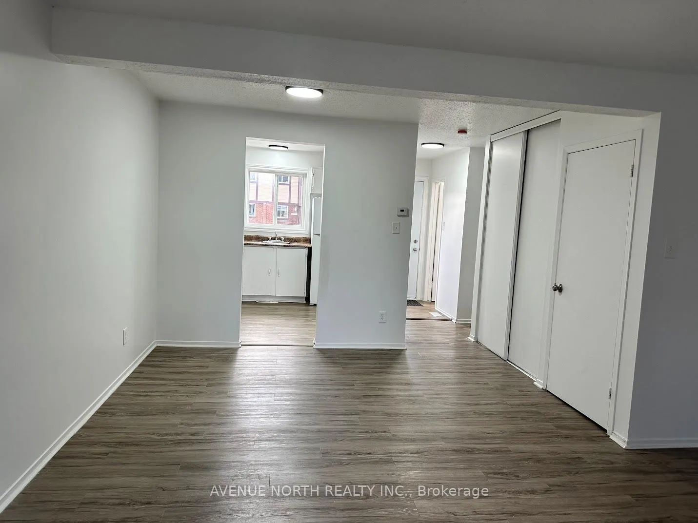 Photo 9 of Unit 65, 1787 Dondale Street, Ottawa, Pineview — HOMEH