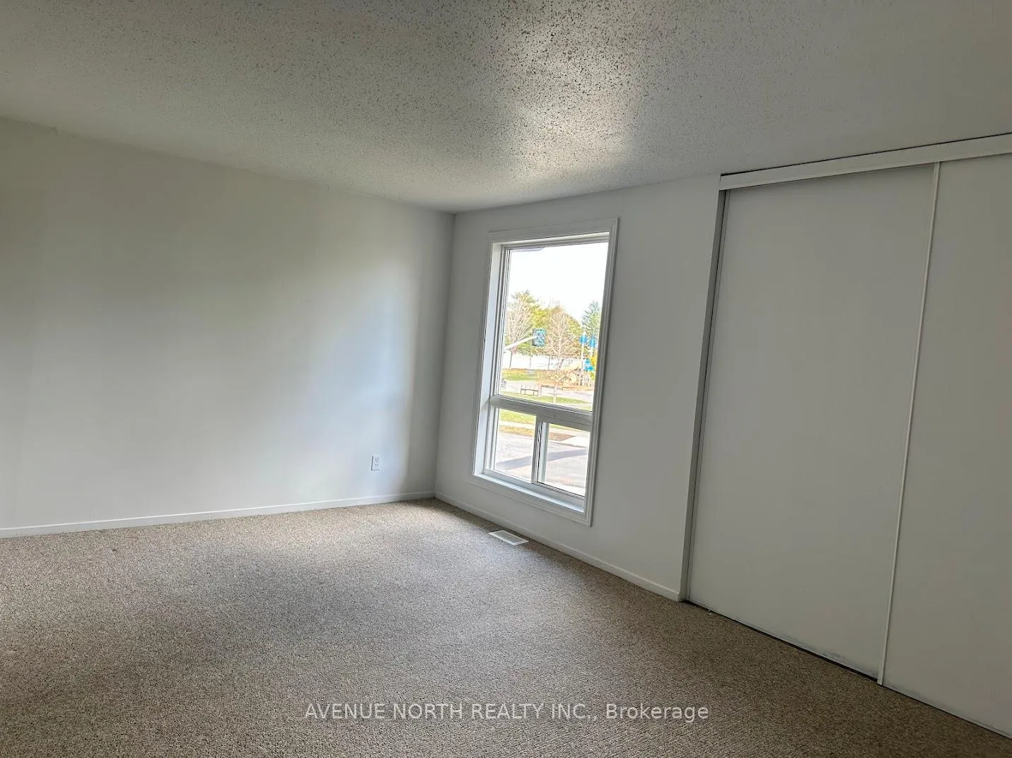 Photo 25 of Unit 65, 1787 Dondale Street, Ottawa, Pineview — HOMEH