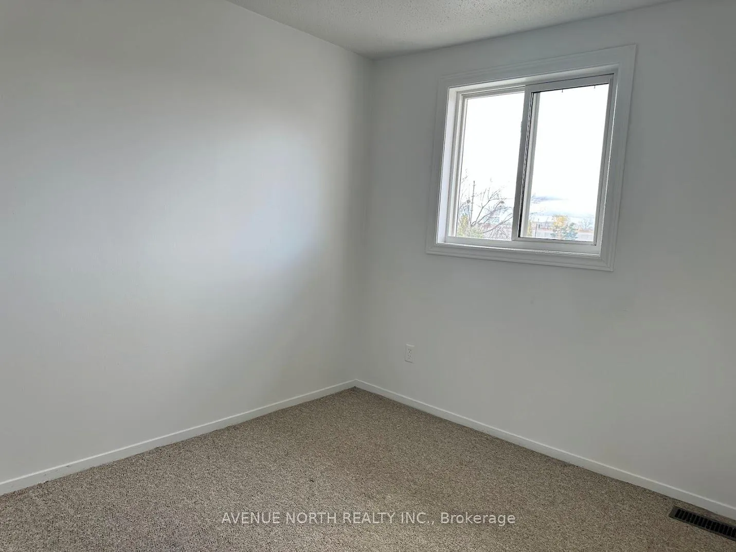 Photo 26 of Unit 65, 1787 Dondale Street, Ottawa, Pineview — HOMEH