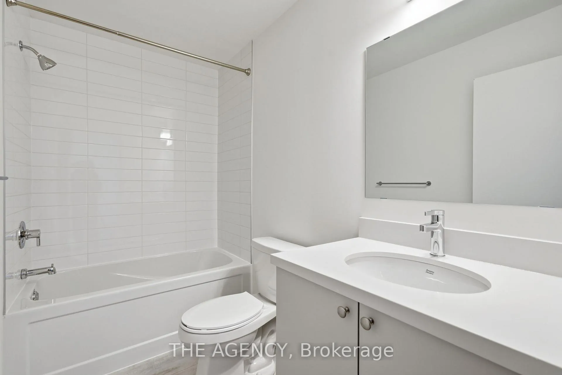 Photo 8 of Unit 316, 51 Clarington Boulevard, Clarington, Bowmanville — HOMEH