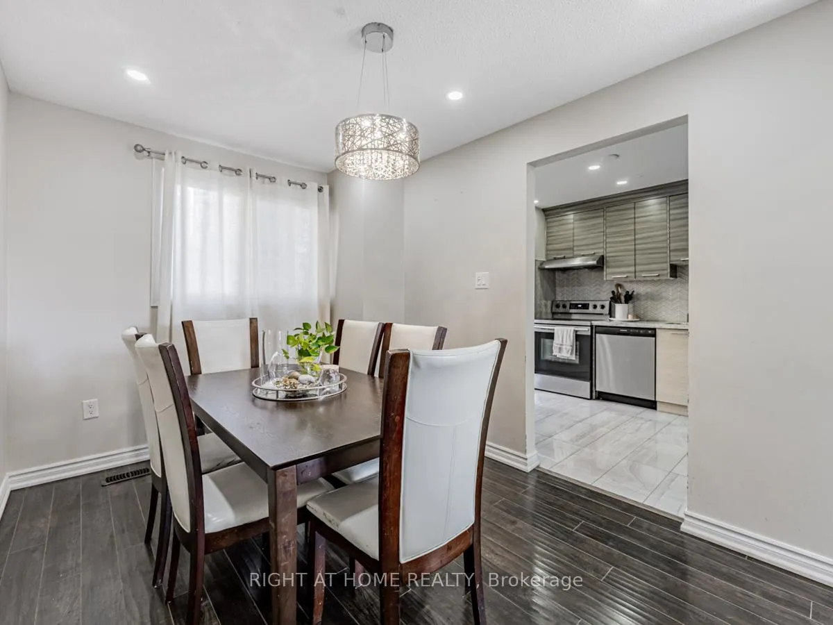 Photo 7 of Unit 18, 1230 Radom Street N, Pickering, Bay Ridges — HOMEH
