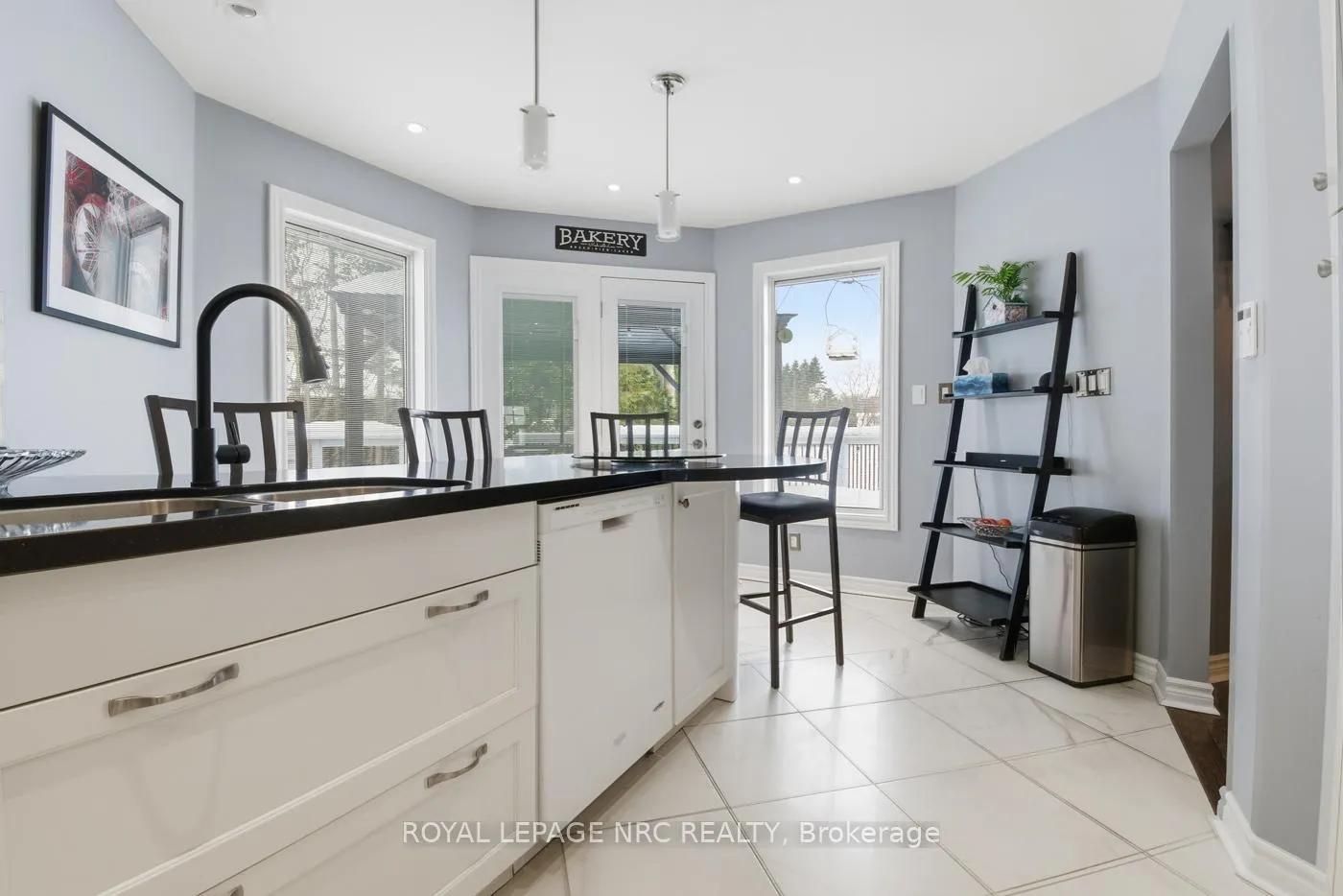 Photo 15 of 1146 Line Avenue, Pelham, Fonthill — HOMEH