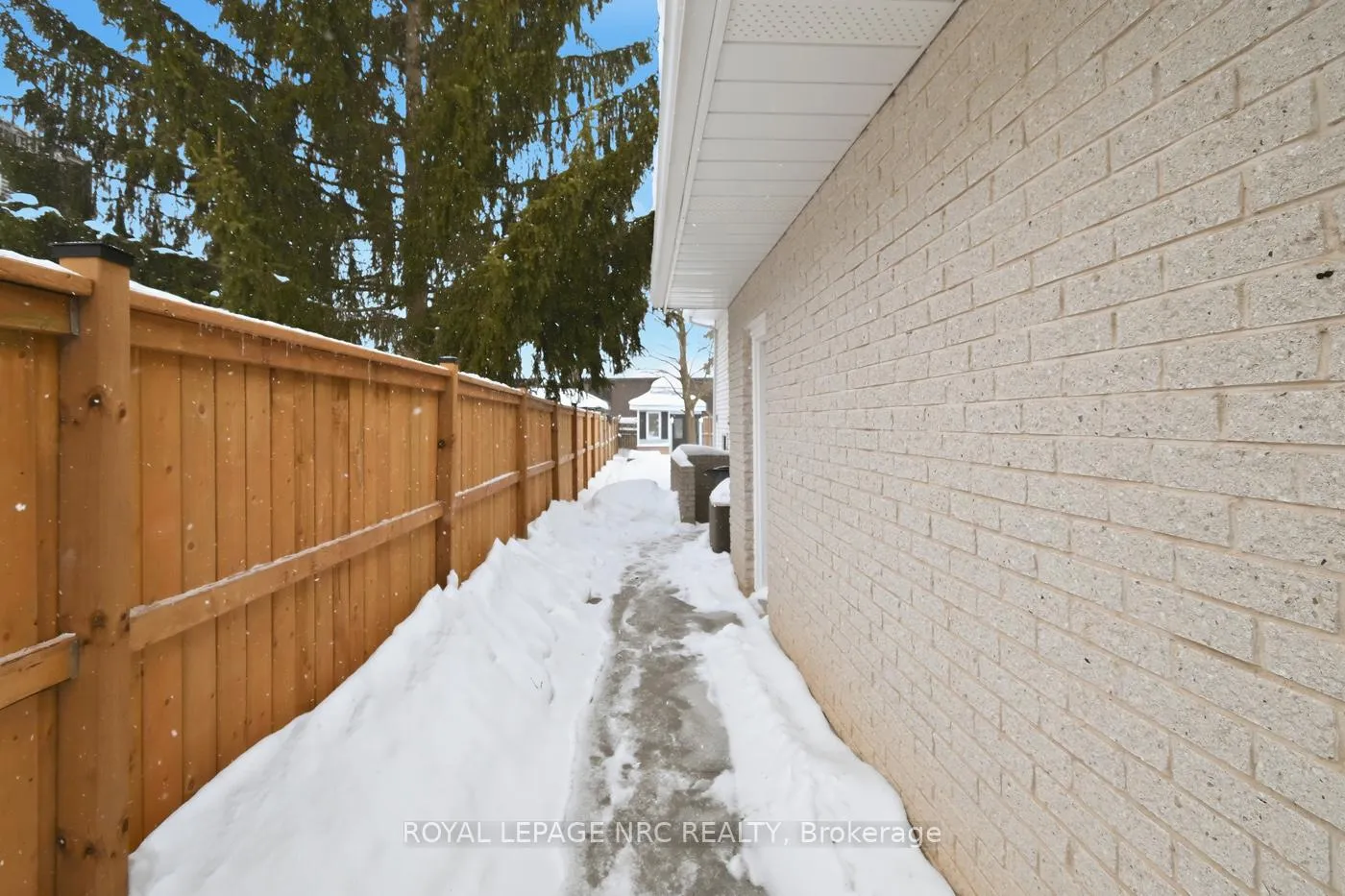 Photo 36 of 1146 Line Avenue, Pelham, Fonthill — HOMEH