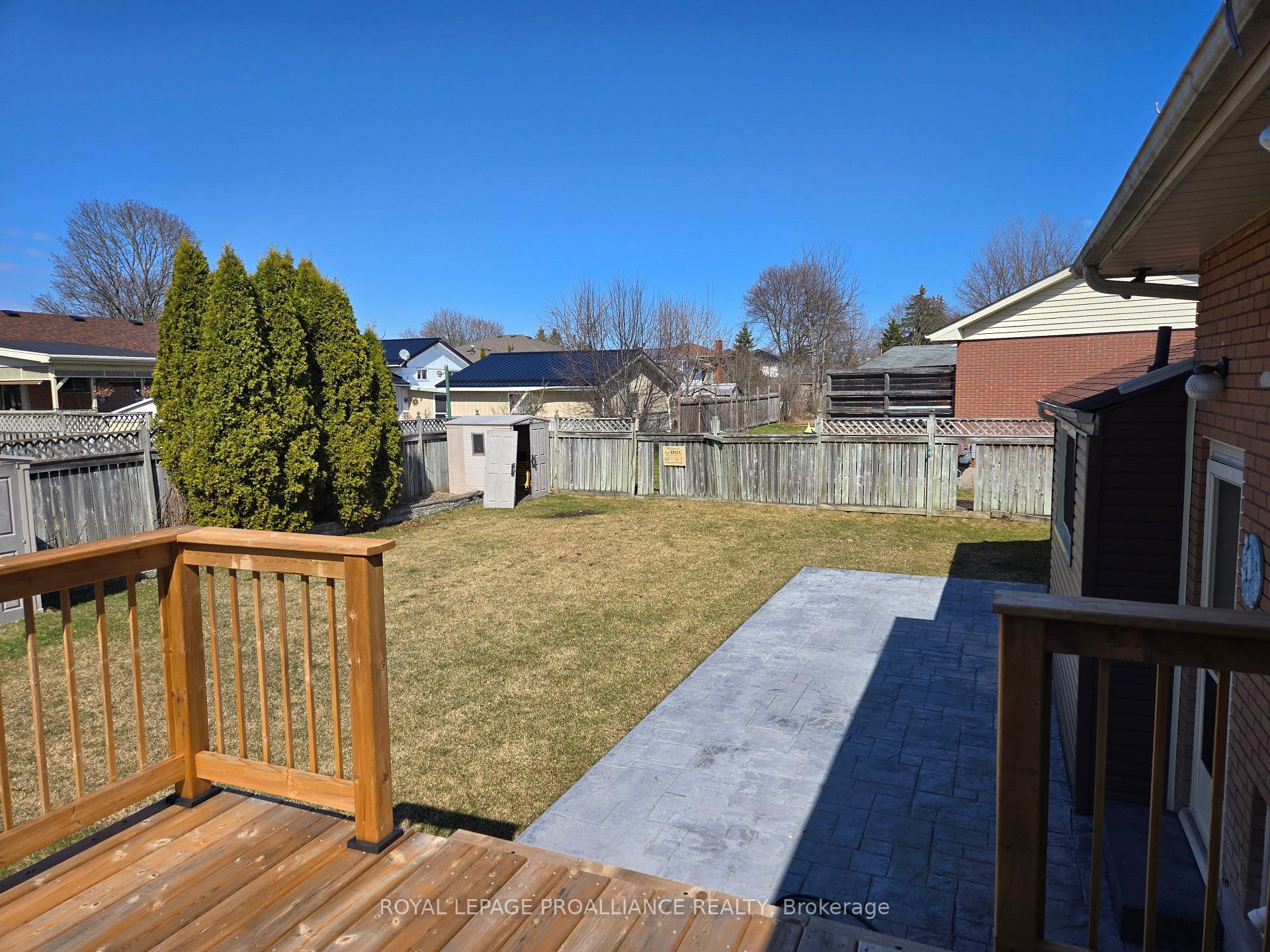 Photo 20 of 10 Walden Circle, Belleville, Belleville Ward — HOMEH