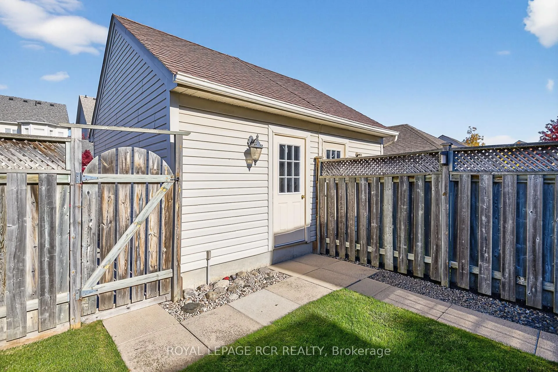 Photo 30 of 118 Riverlands Avenue, Markham, Cornell — HOMEH