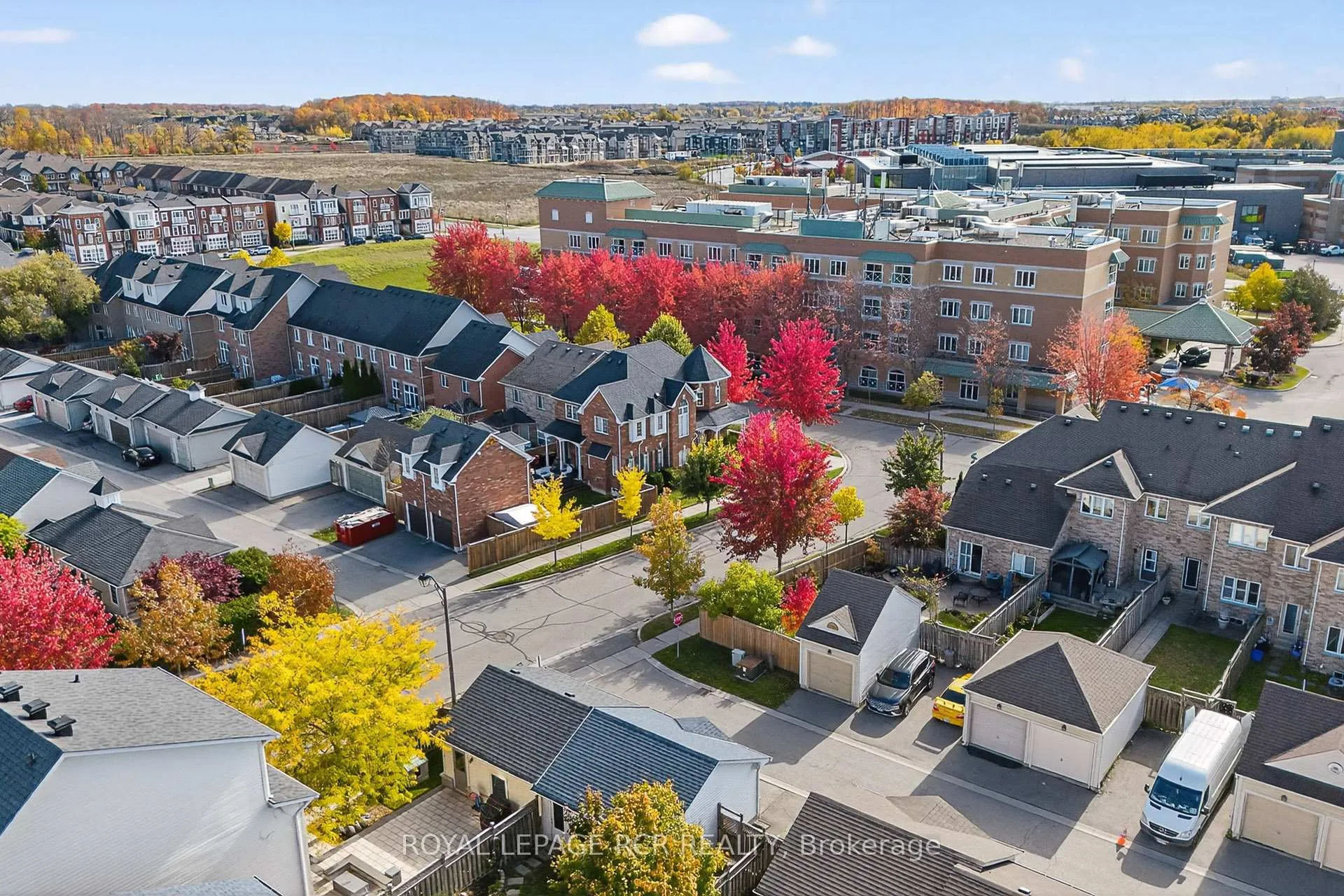 Photo 32 of 118 Riverlands Avenue, Markham, Cornell — HOMEH